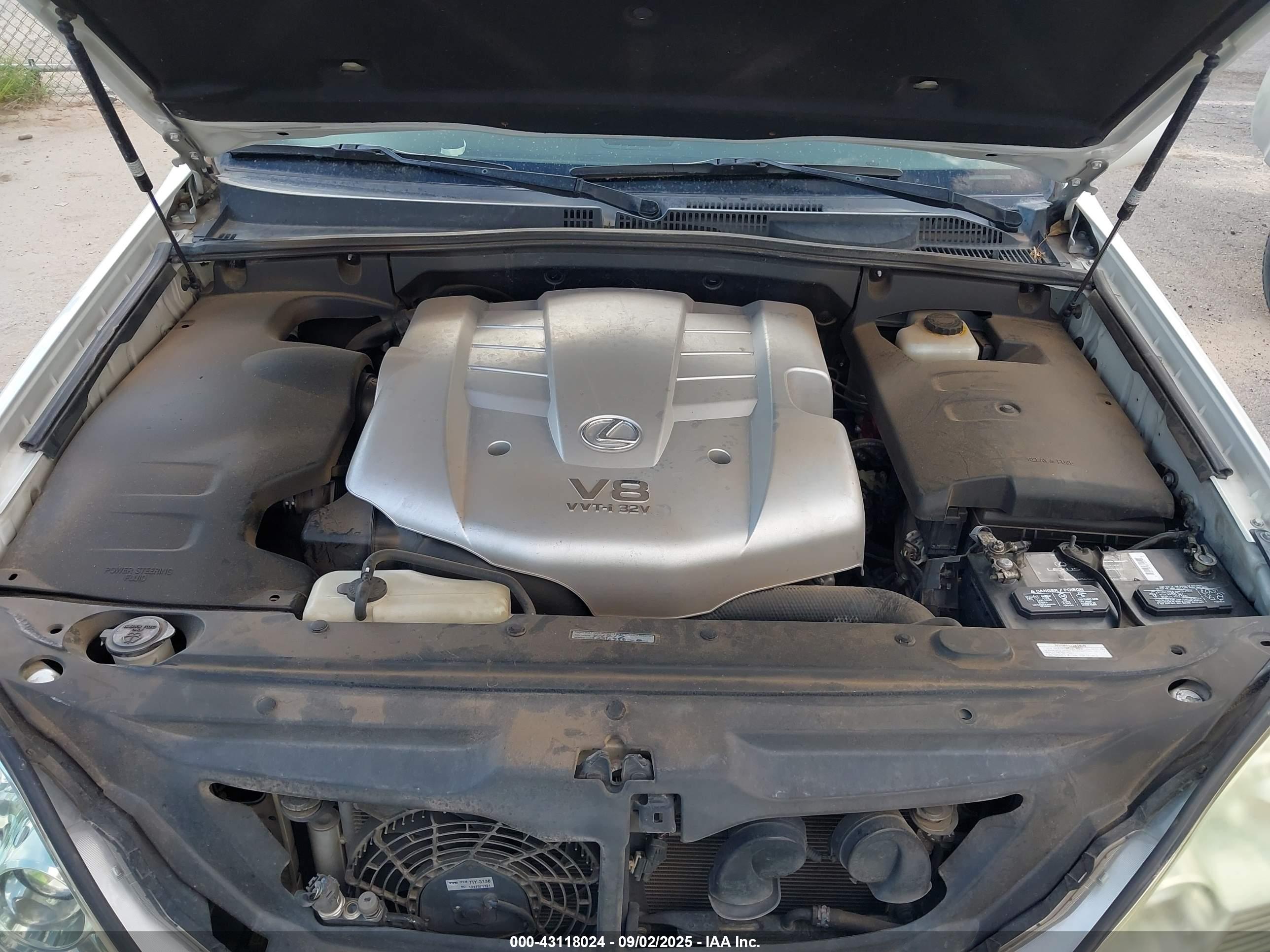 LEXUS GX image 10