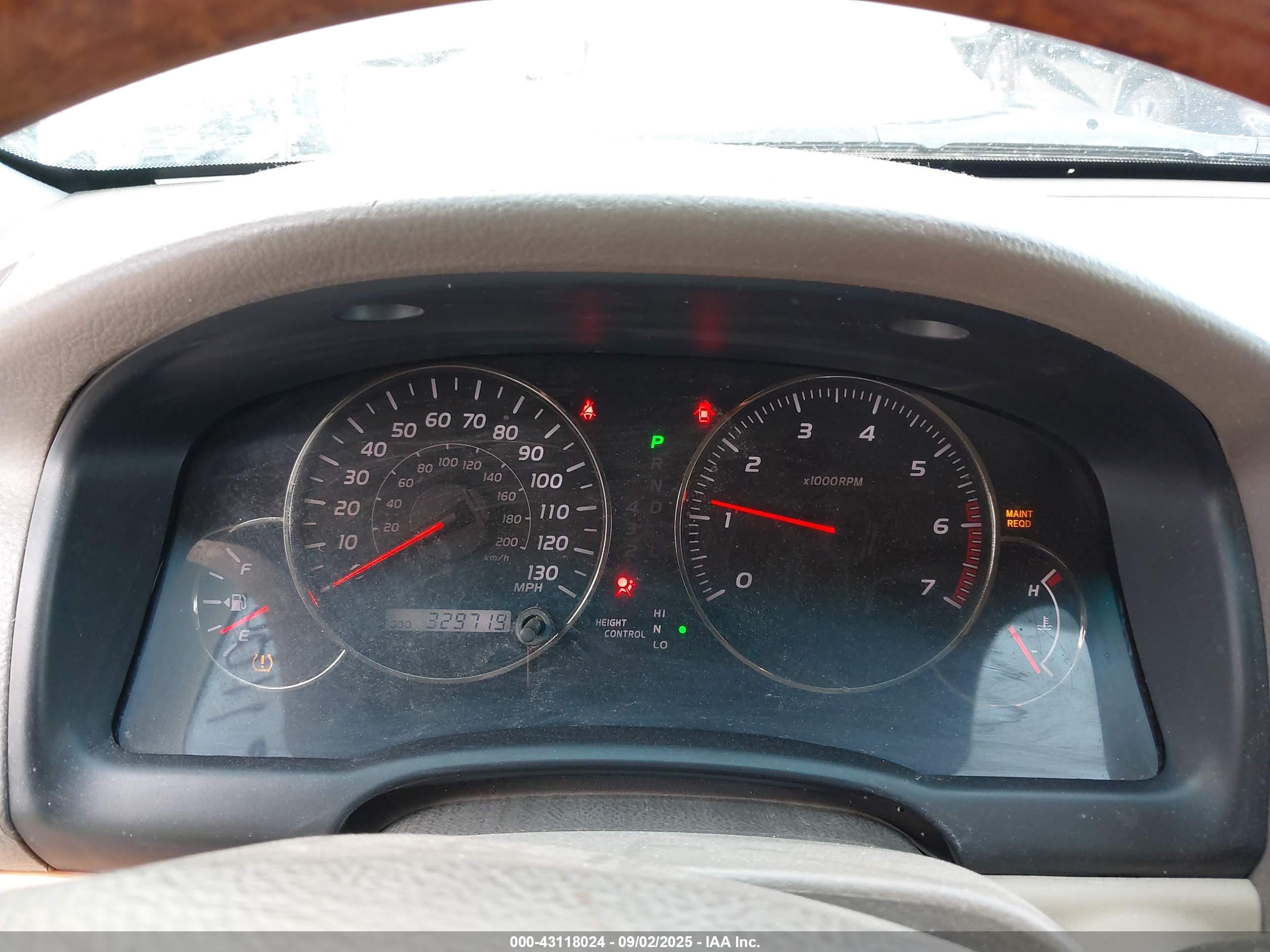 LEXUS GX image 7