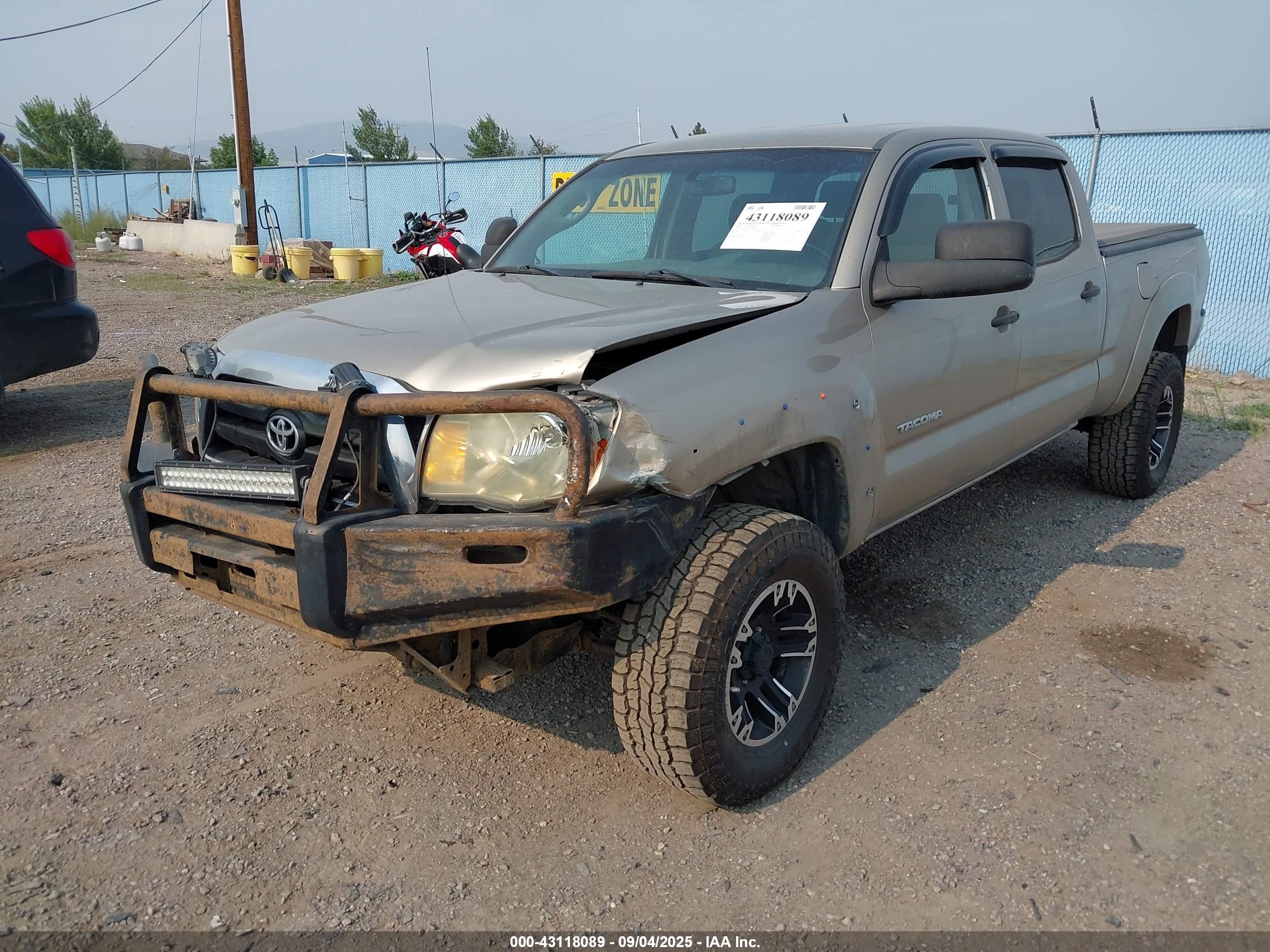 TOYOTA TACOMA image 6
