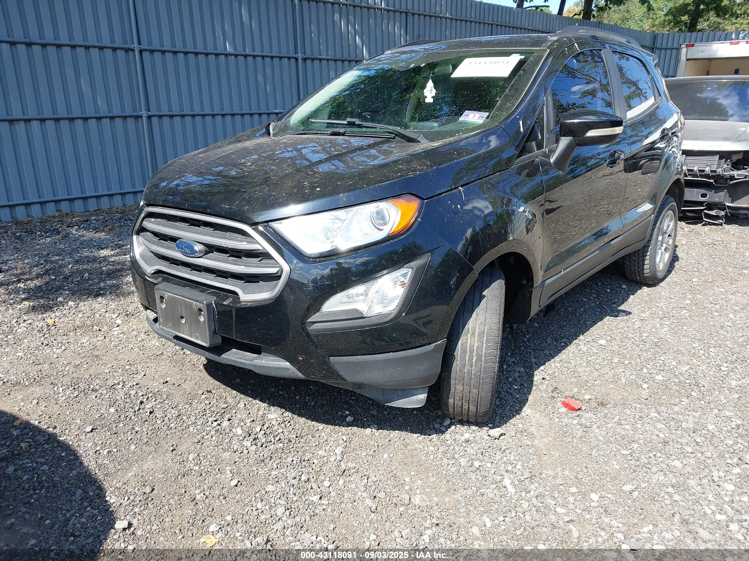 FORD ECOSPORT image 2