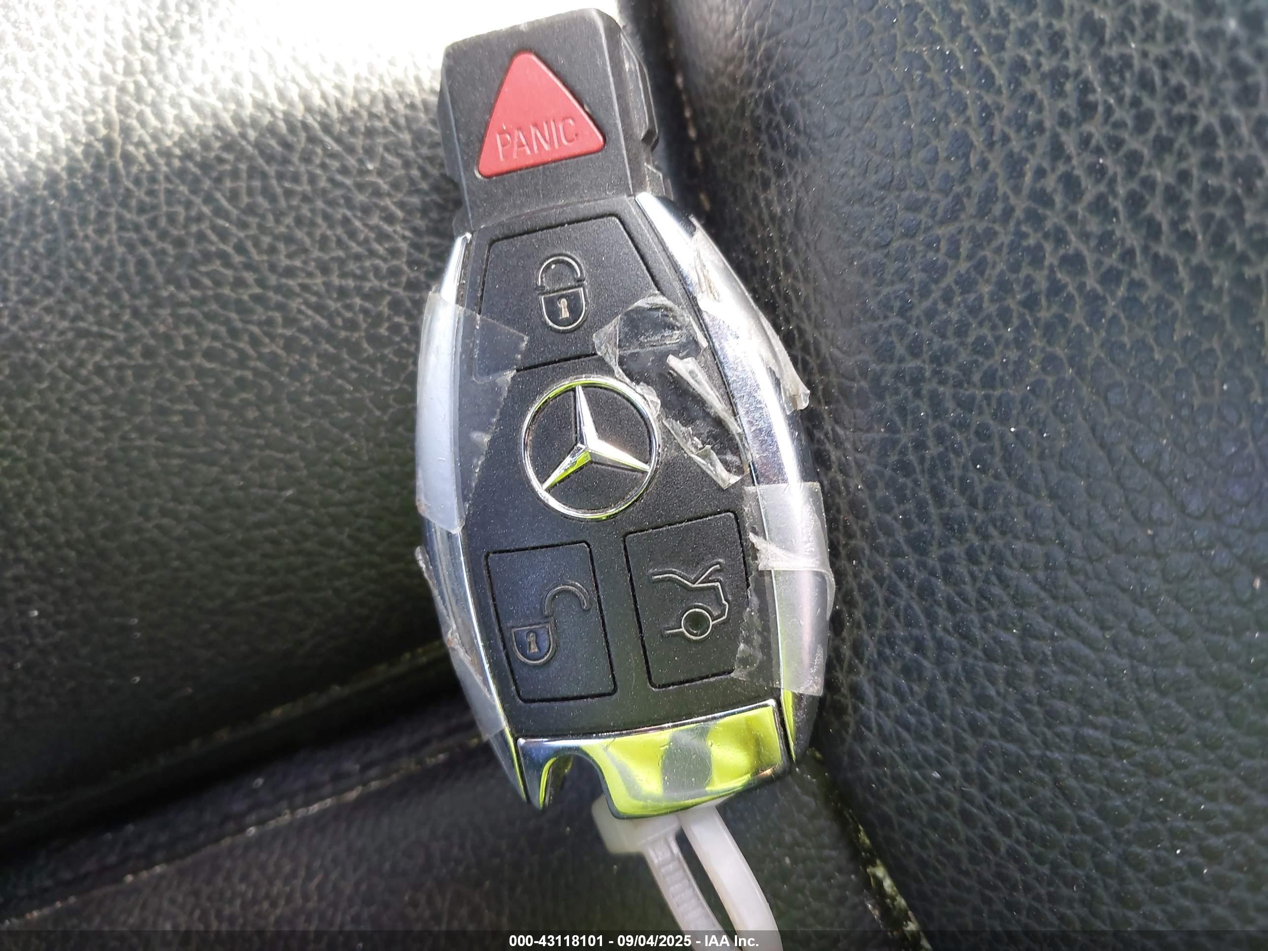MERCEDES-BENZ CLA image 11