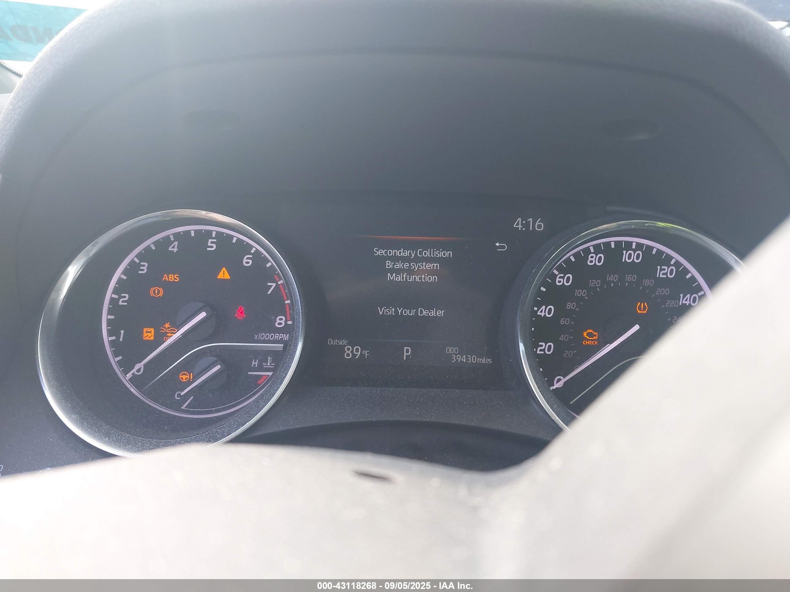 TOYOTA CAMRY image 7