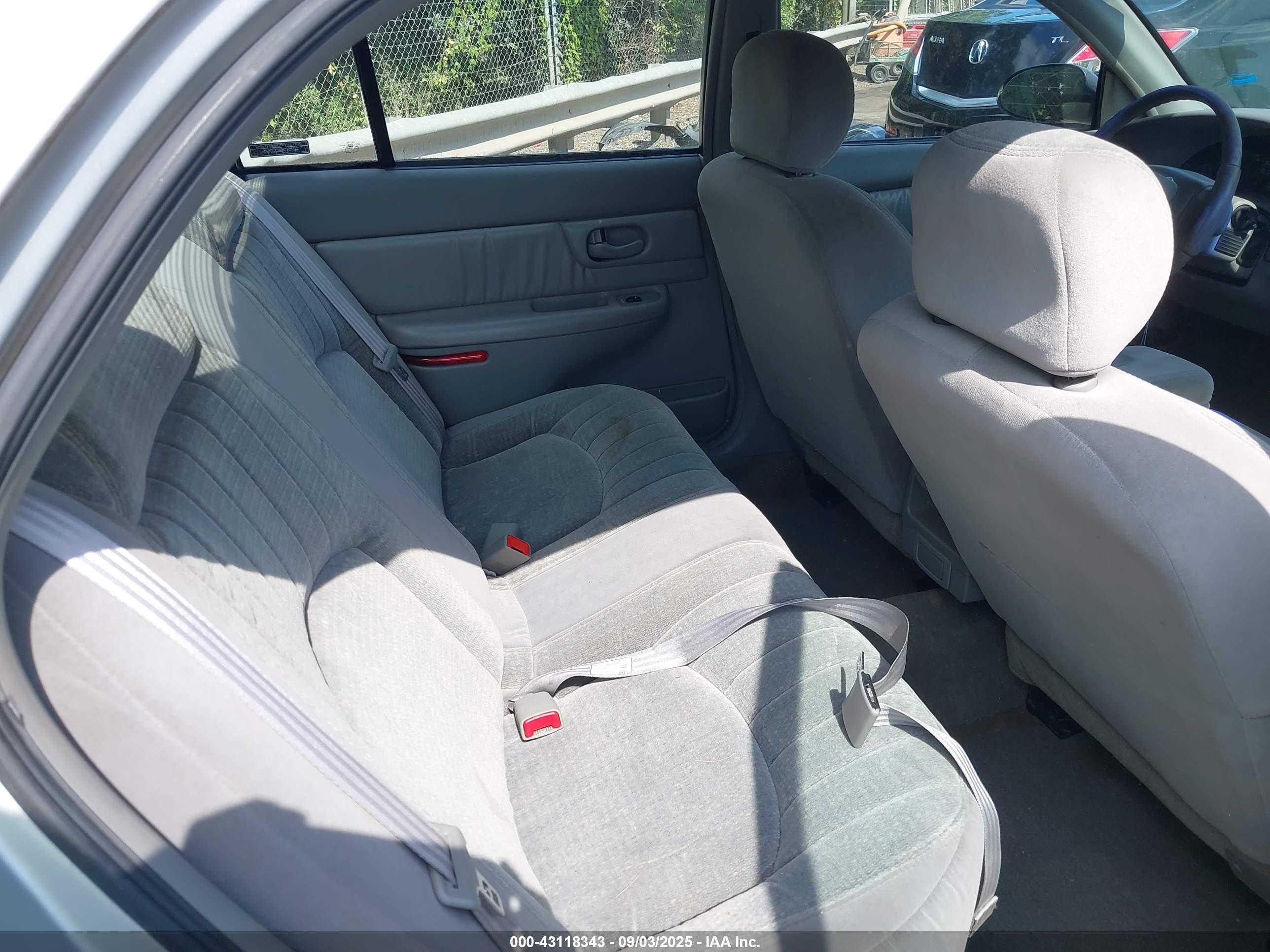 BUICK CENTURY image 8
