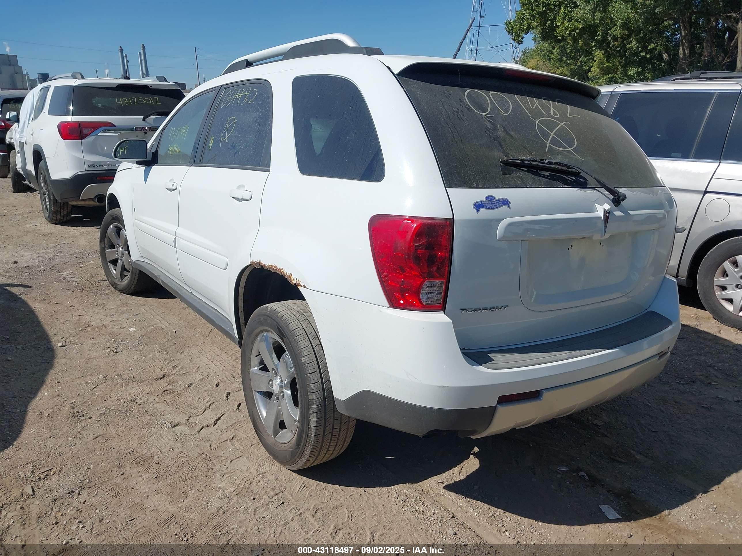 PONTIAC TORRENT image 3