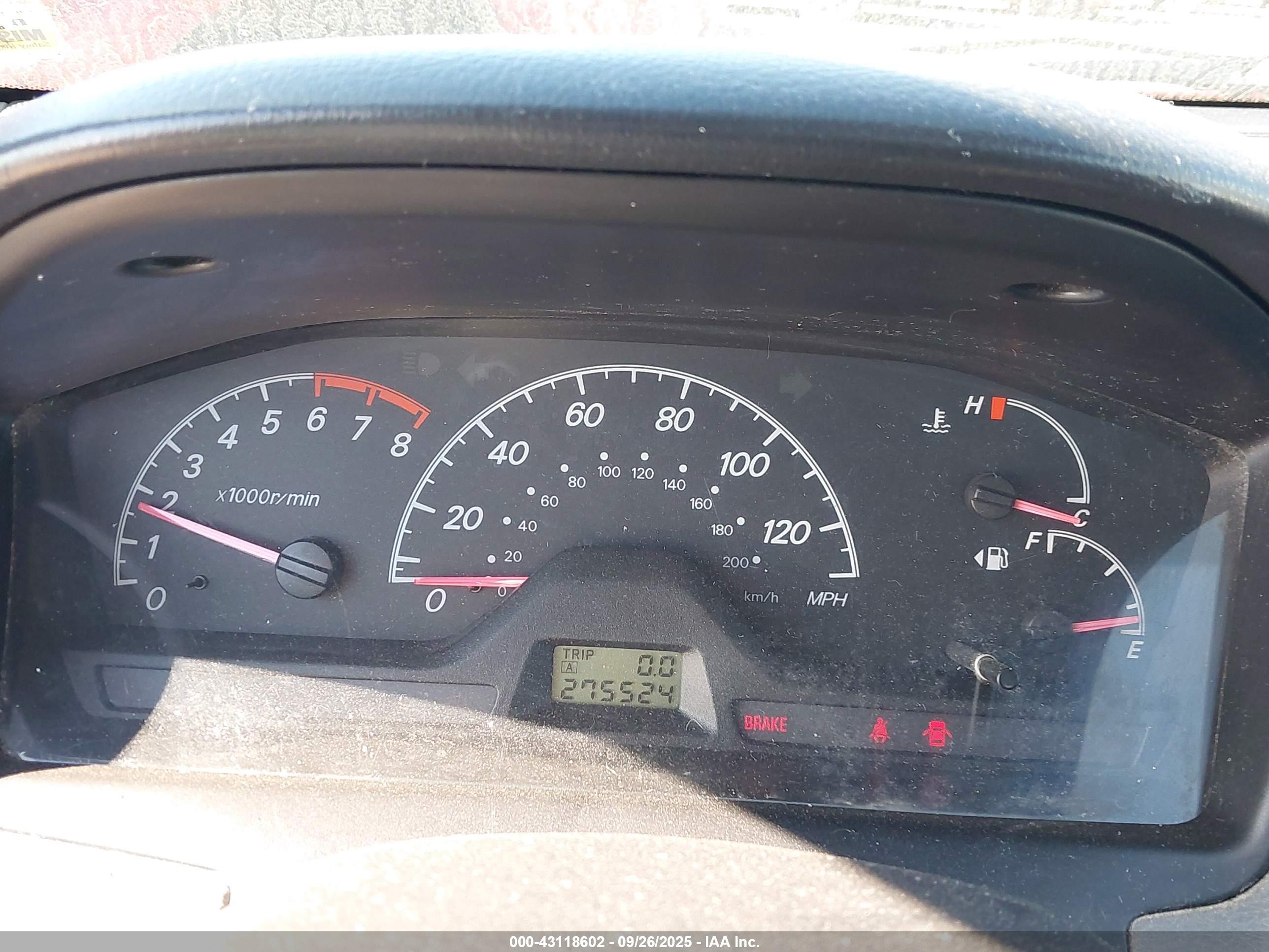 MITSUBISHI LANCER image 7