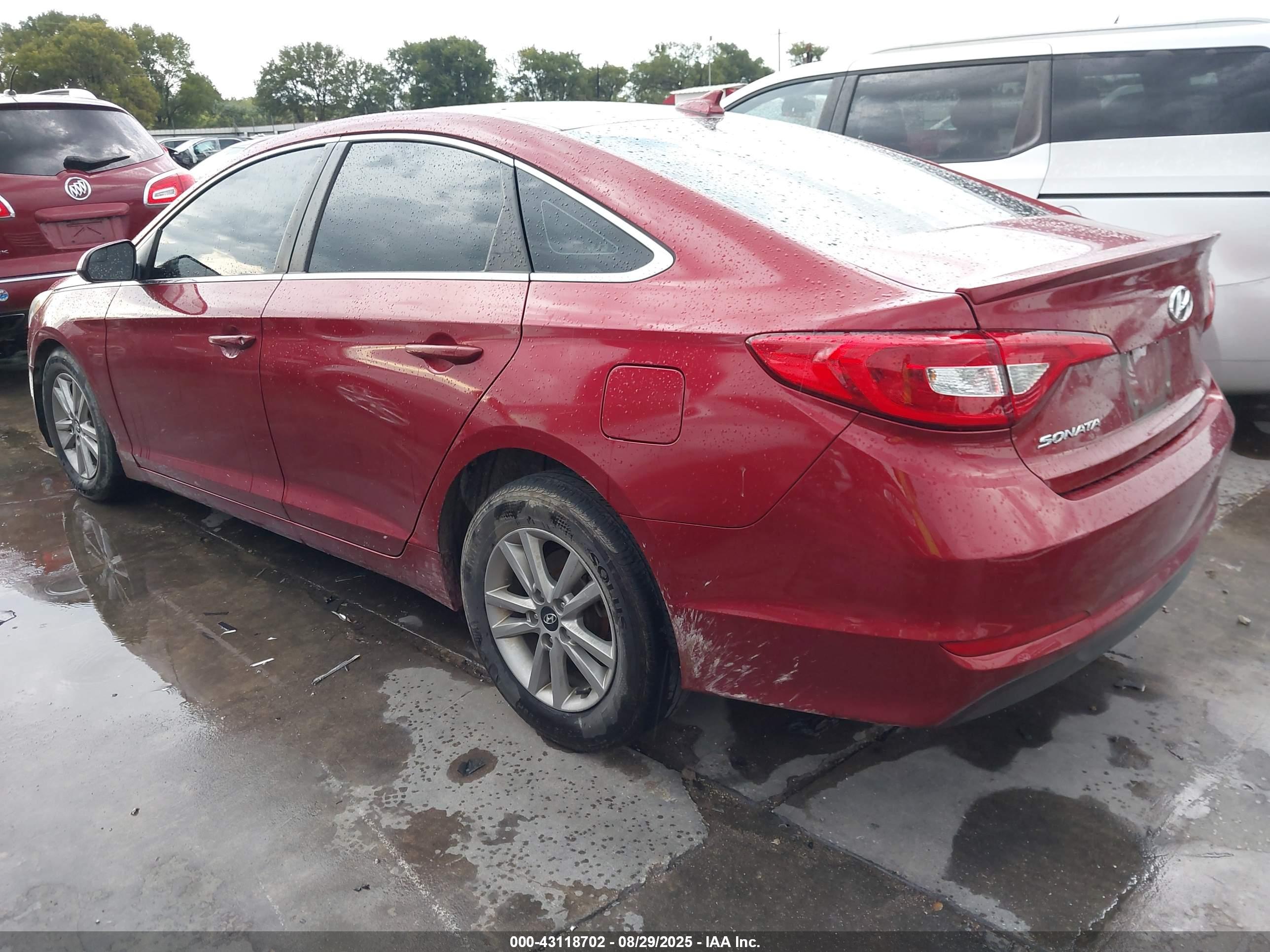 HYUNDAI SONATA image 3