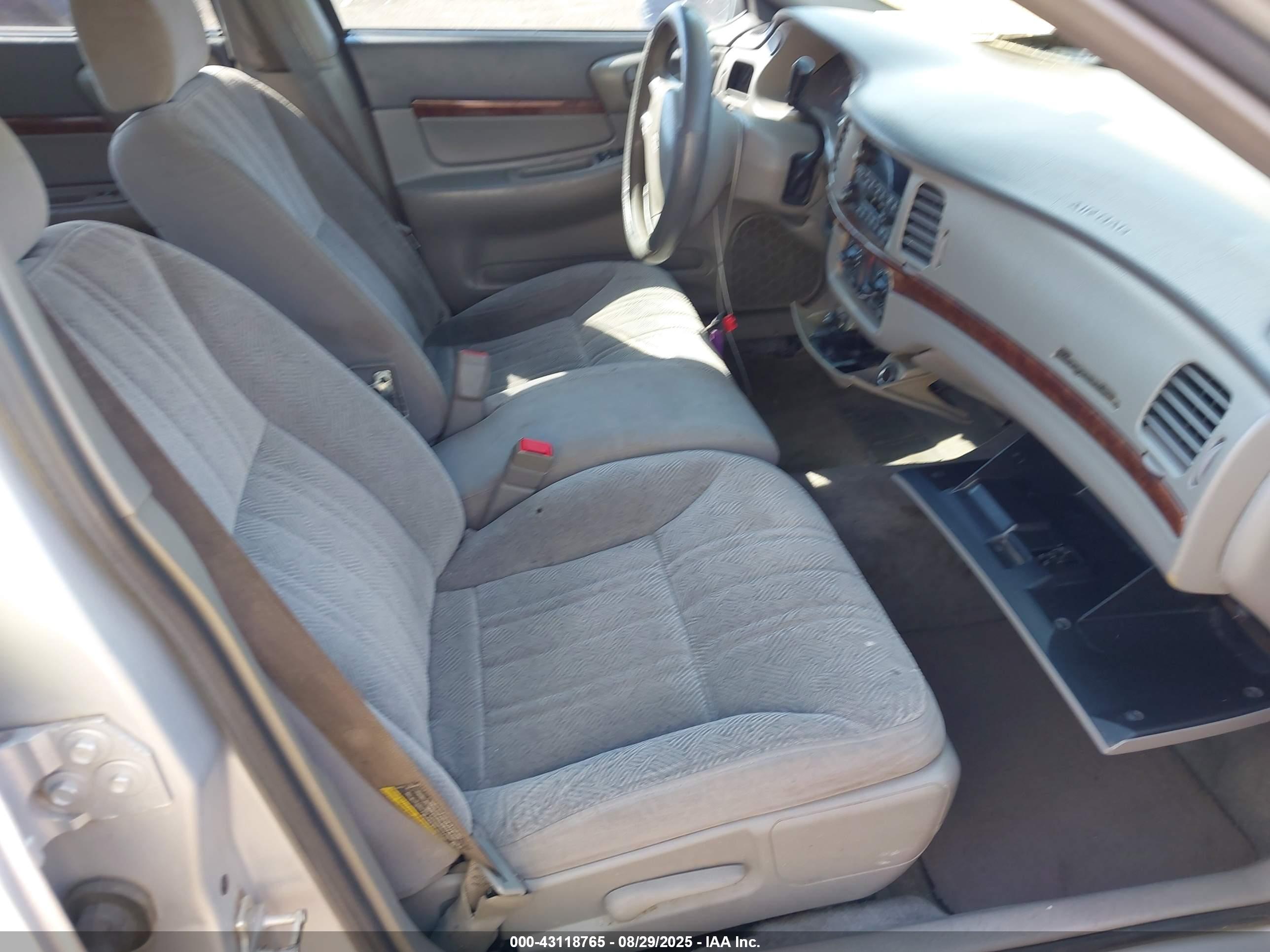 CHEVROLET IMPALA image 5