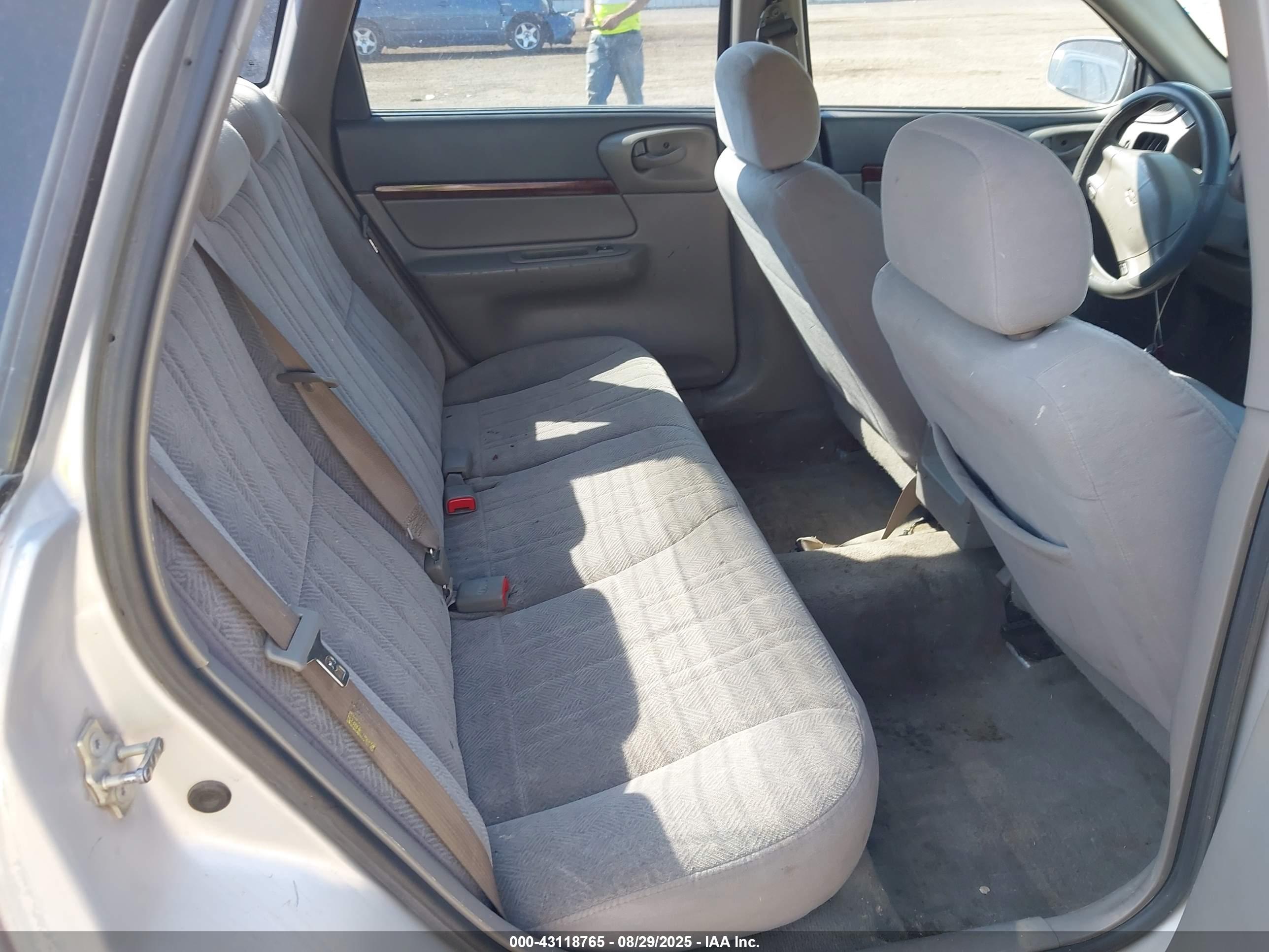 CHEVROLET IMPALA image 8