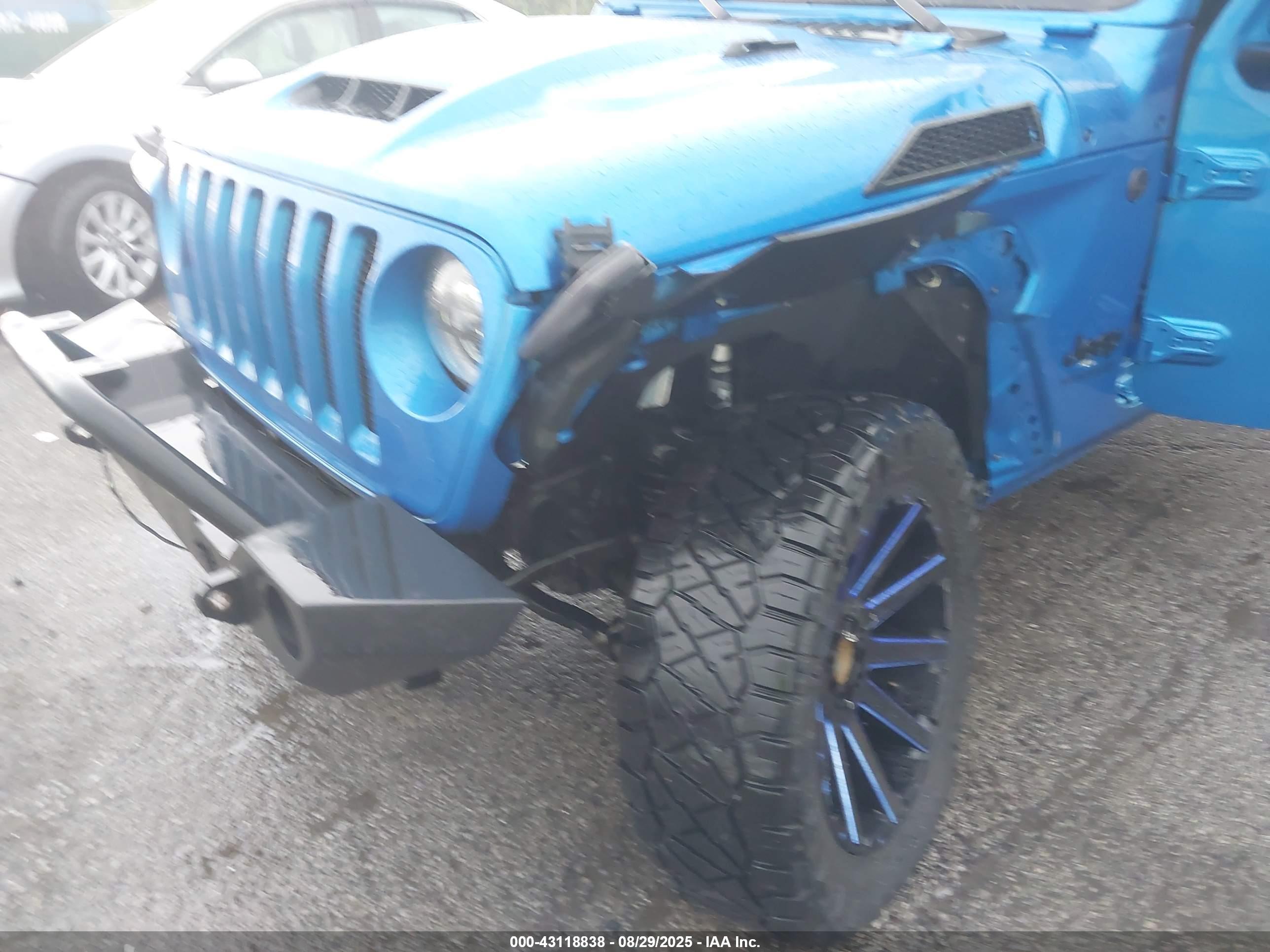 JEEP WRANGLER image 6