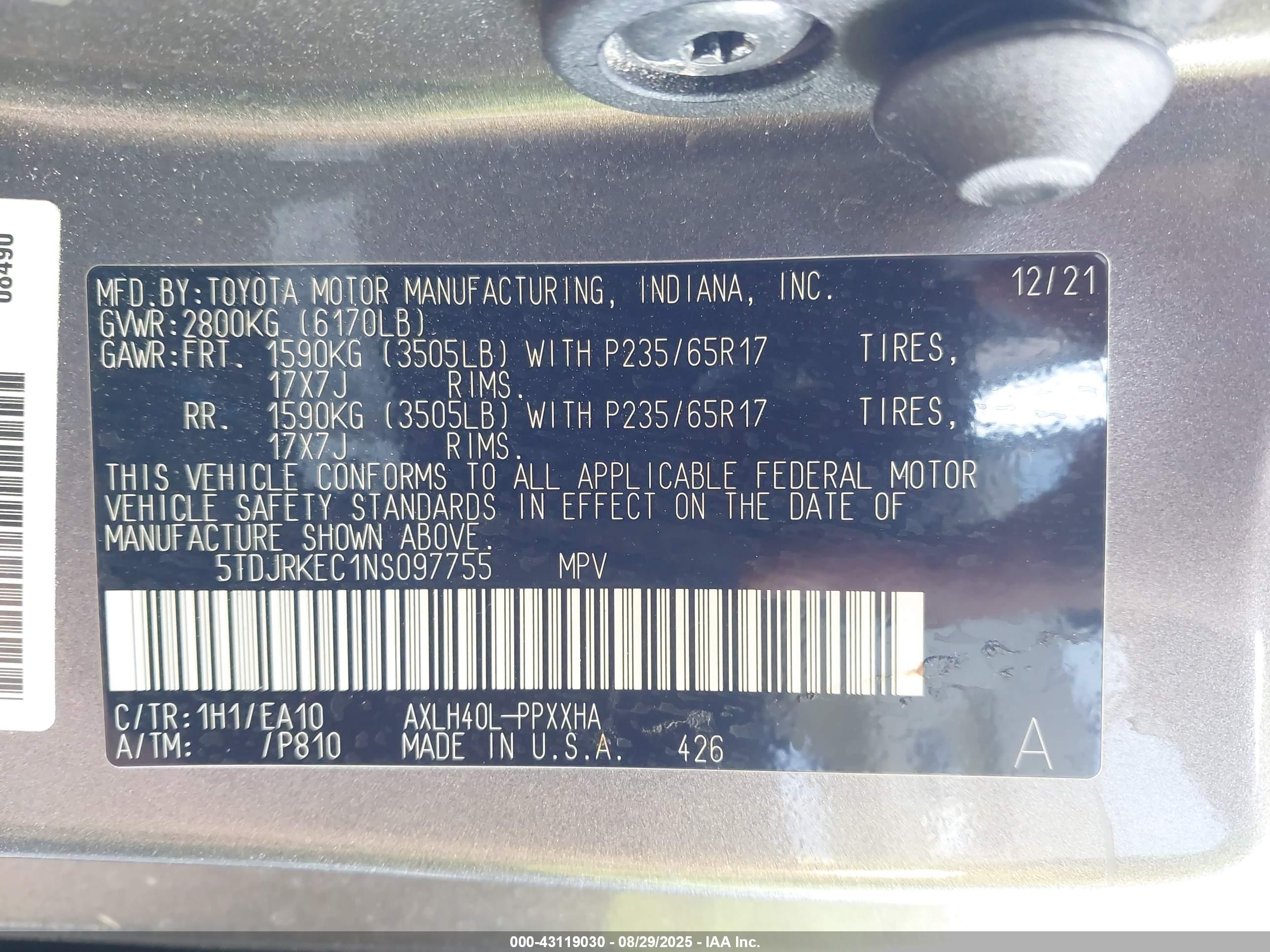 TOYOTA SIENNA image 9