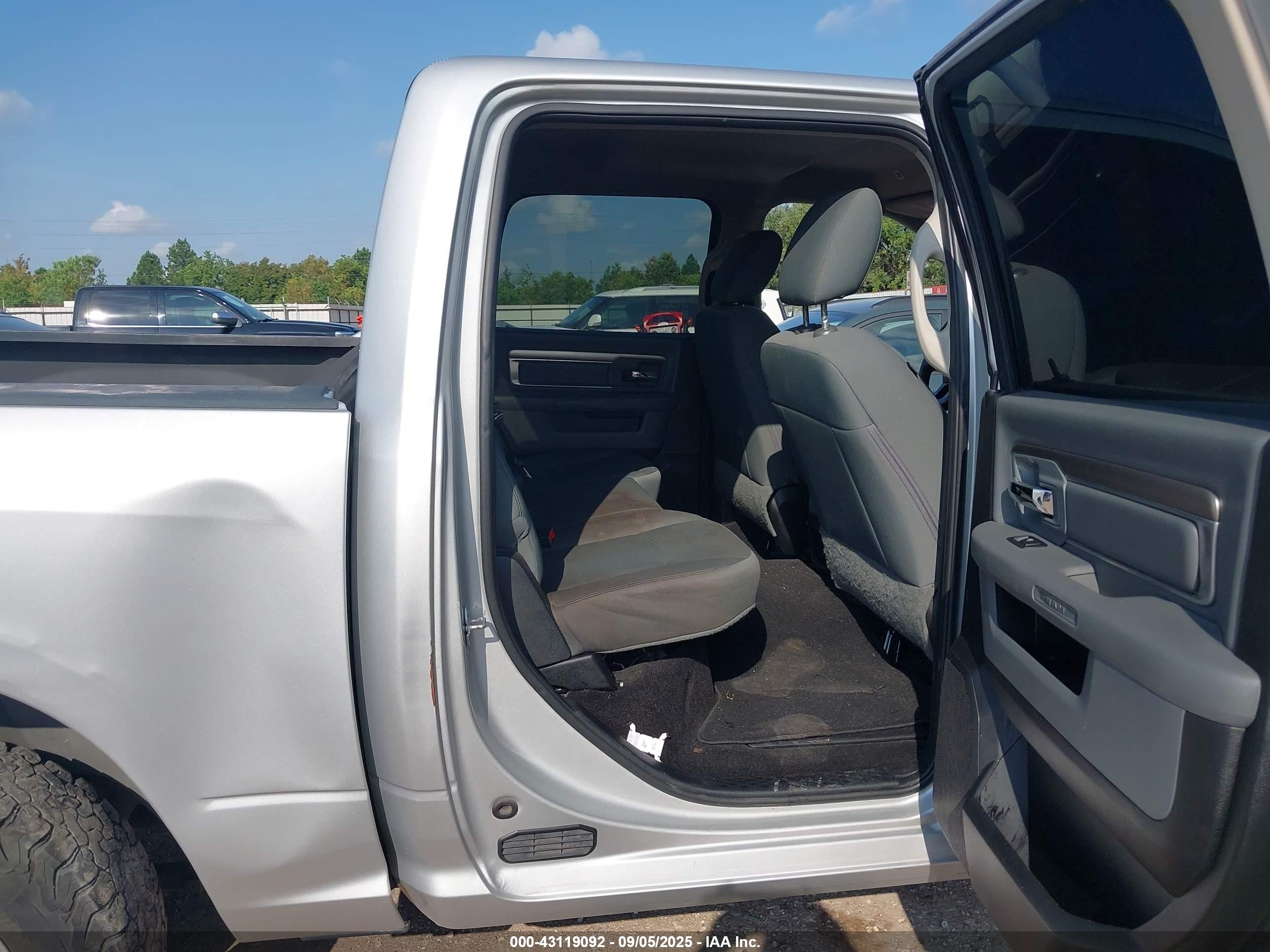 RAM 1500 image 8