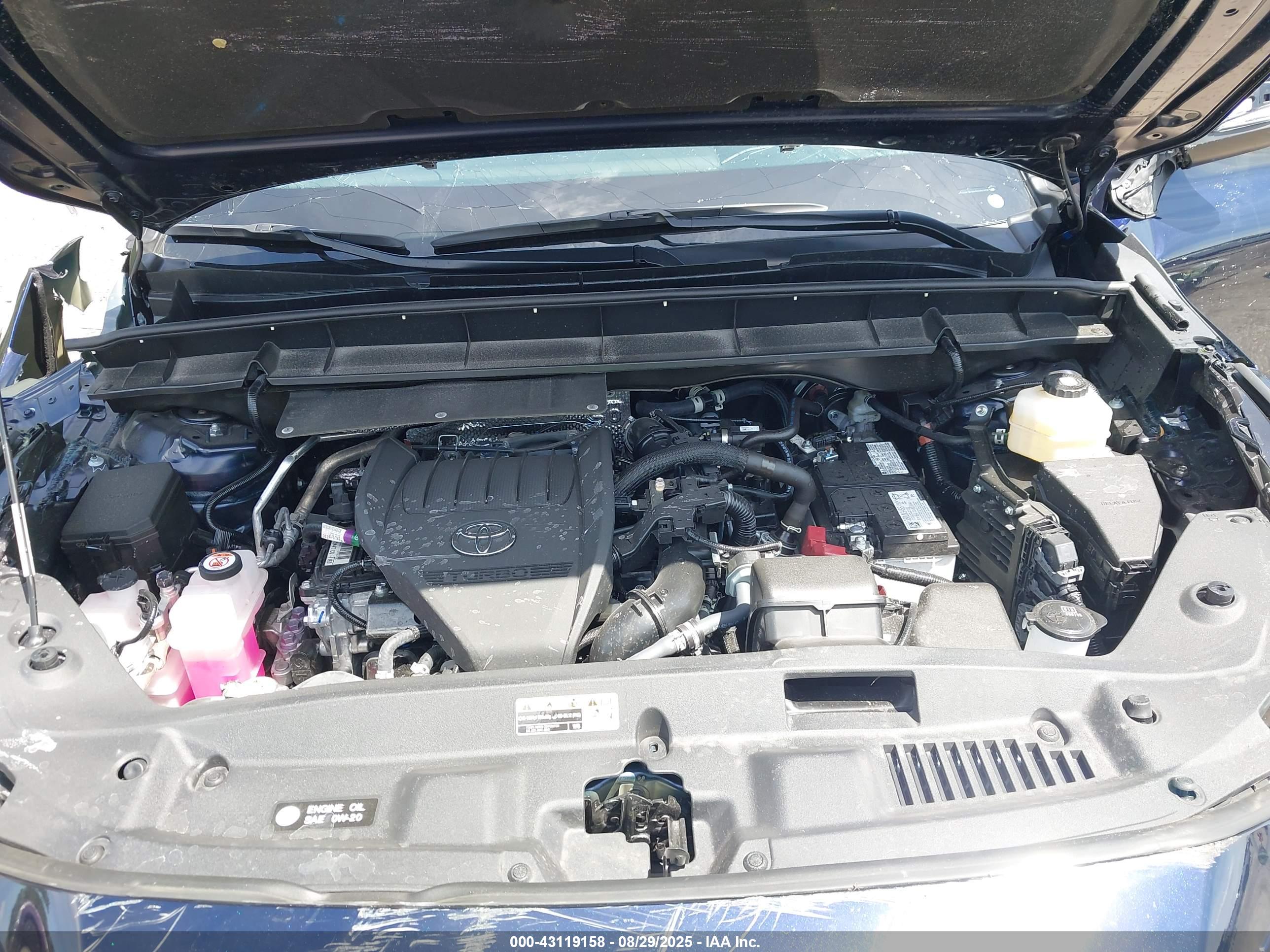 TOYOTA HIGHLANDER image 10