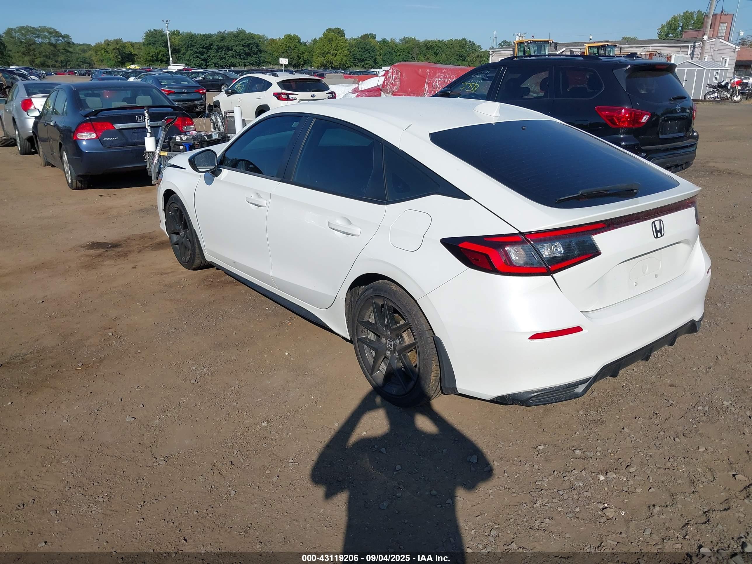 HONDA CIVIC image 3