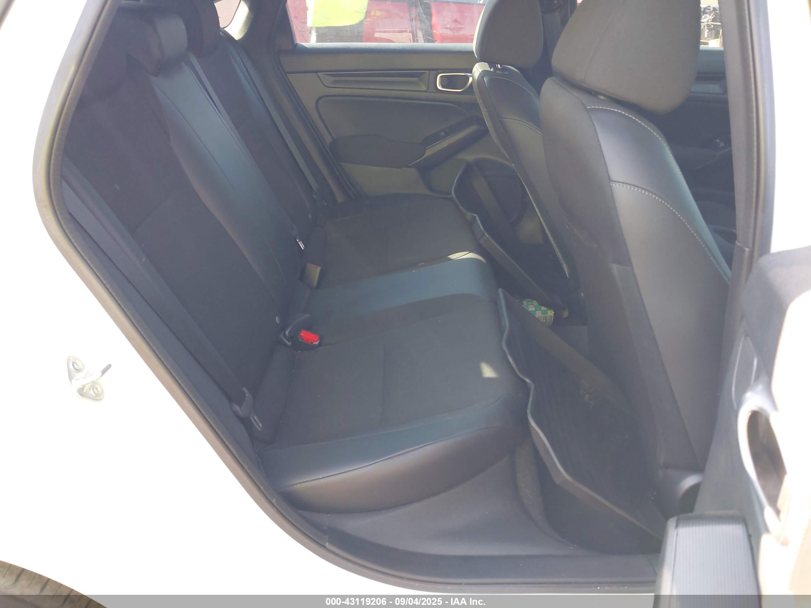 HONDA CIVIC image 8