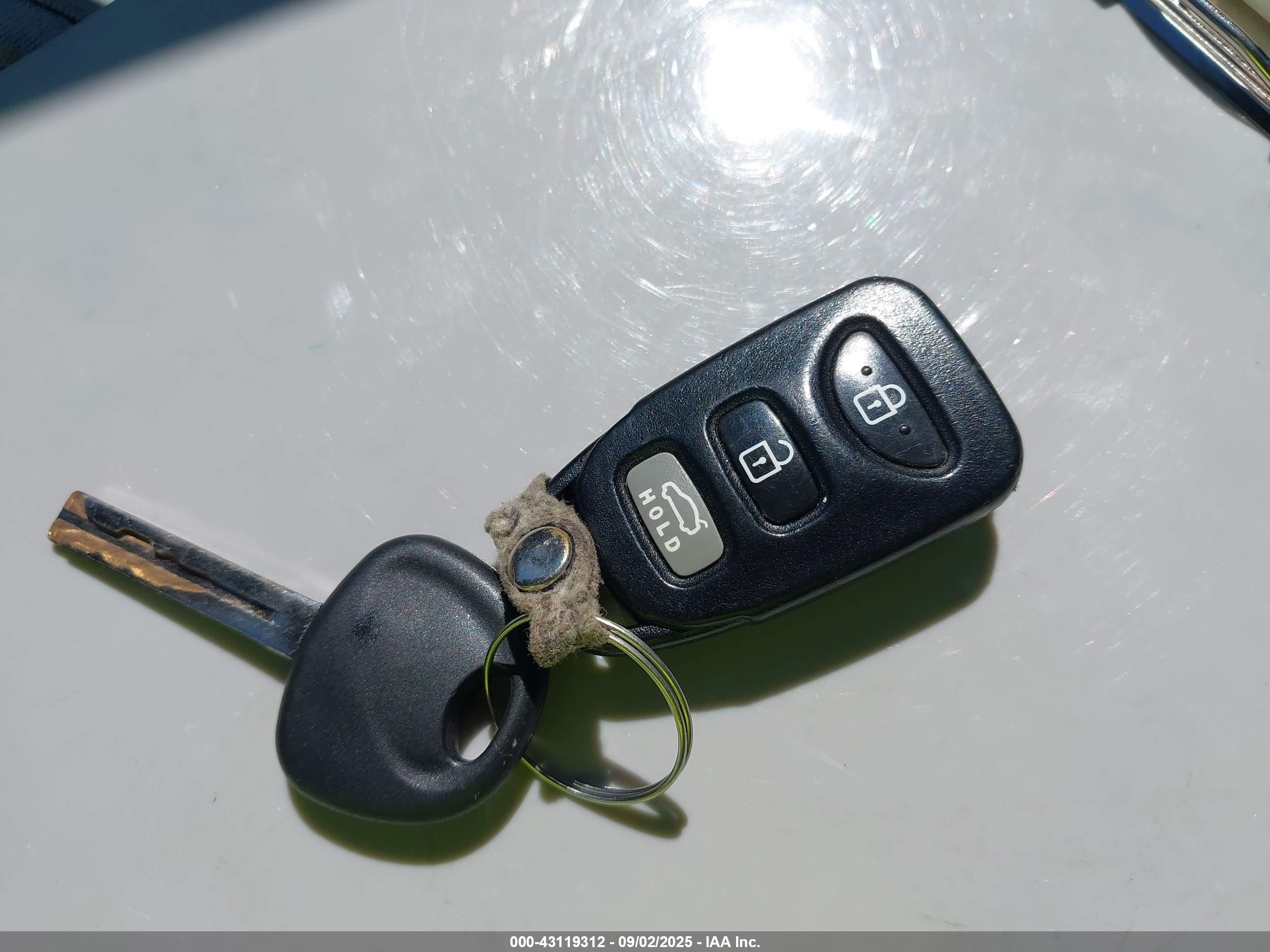 HYUNDAI SONATA image 11
