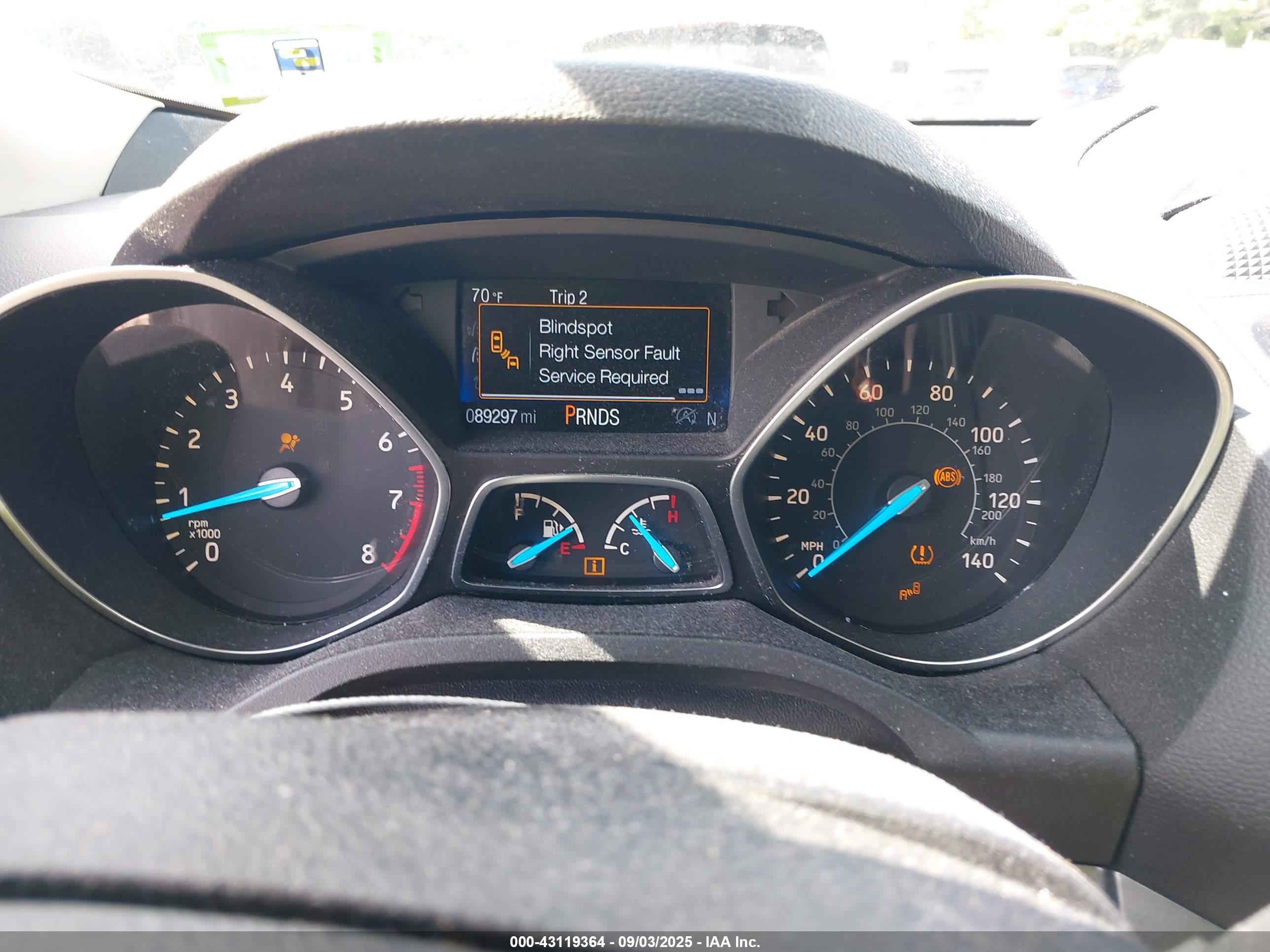 FORD ESCAPE image 7