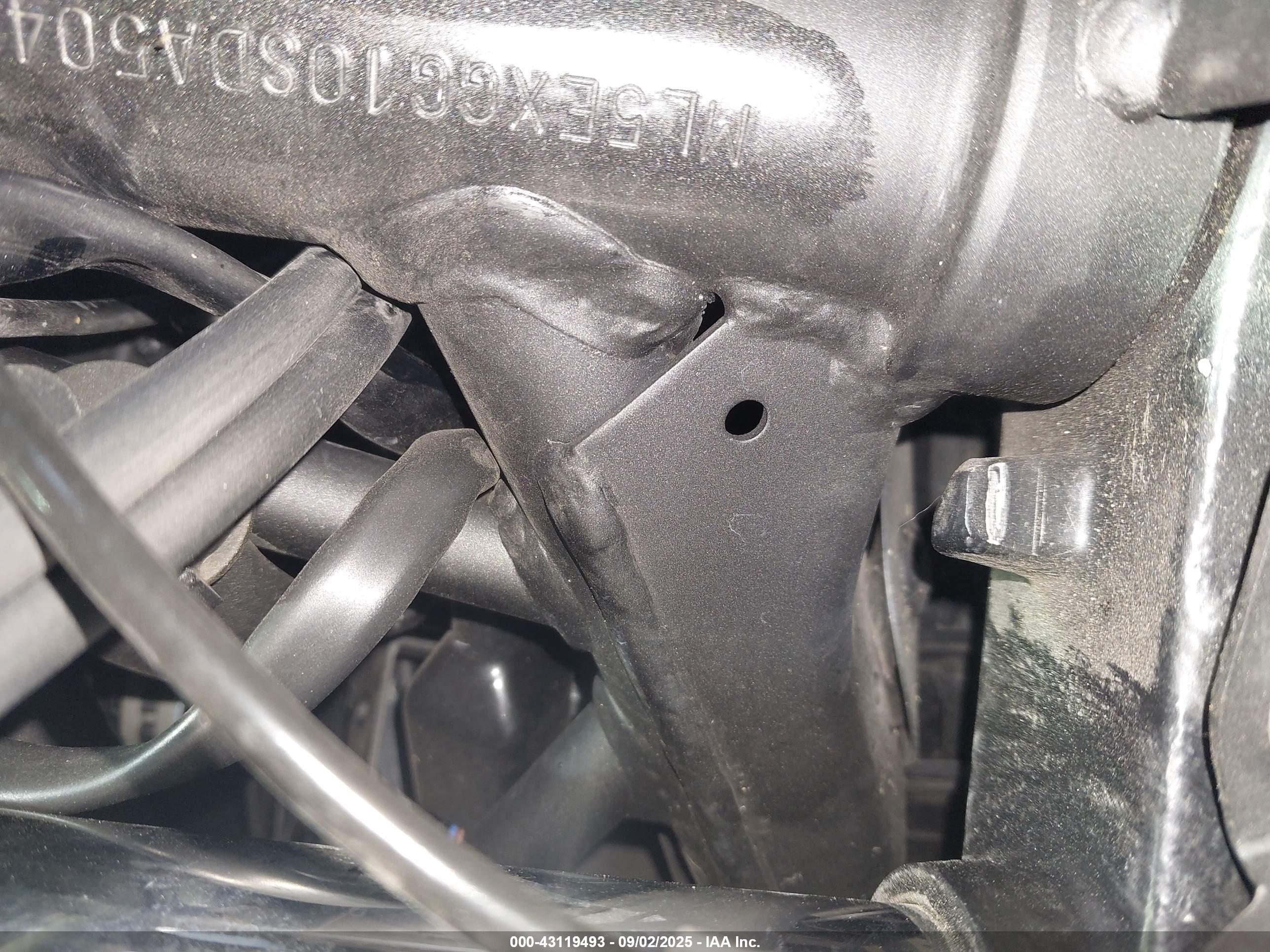 KAWASAKI EX500 image 10