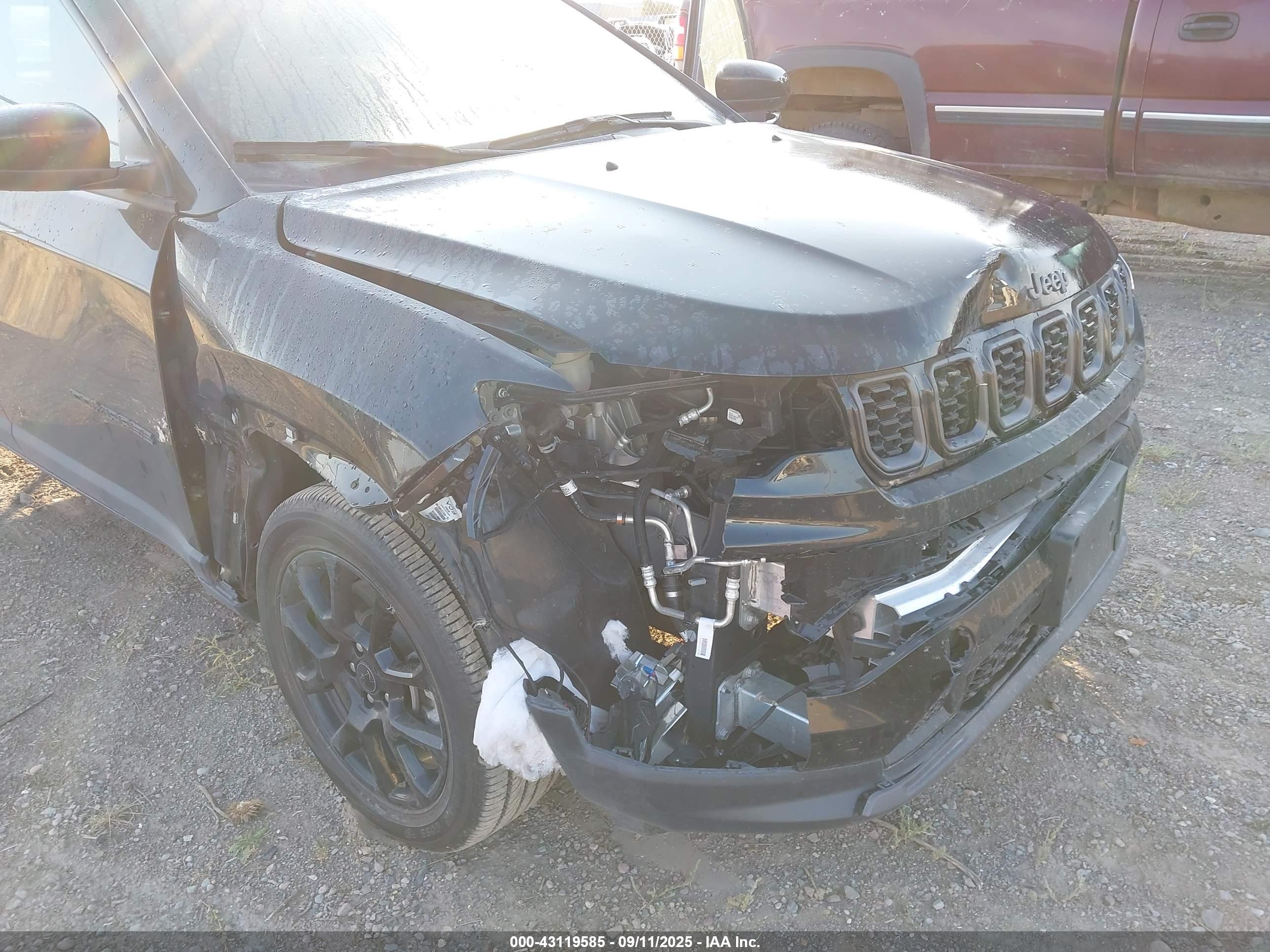 JEEP COMPASS image 6