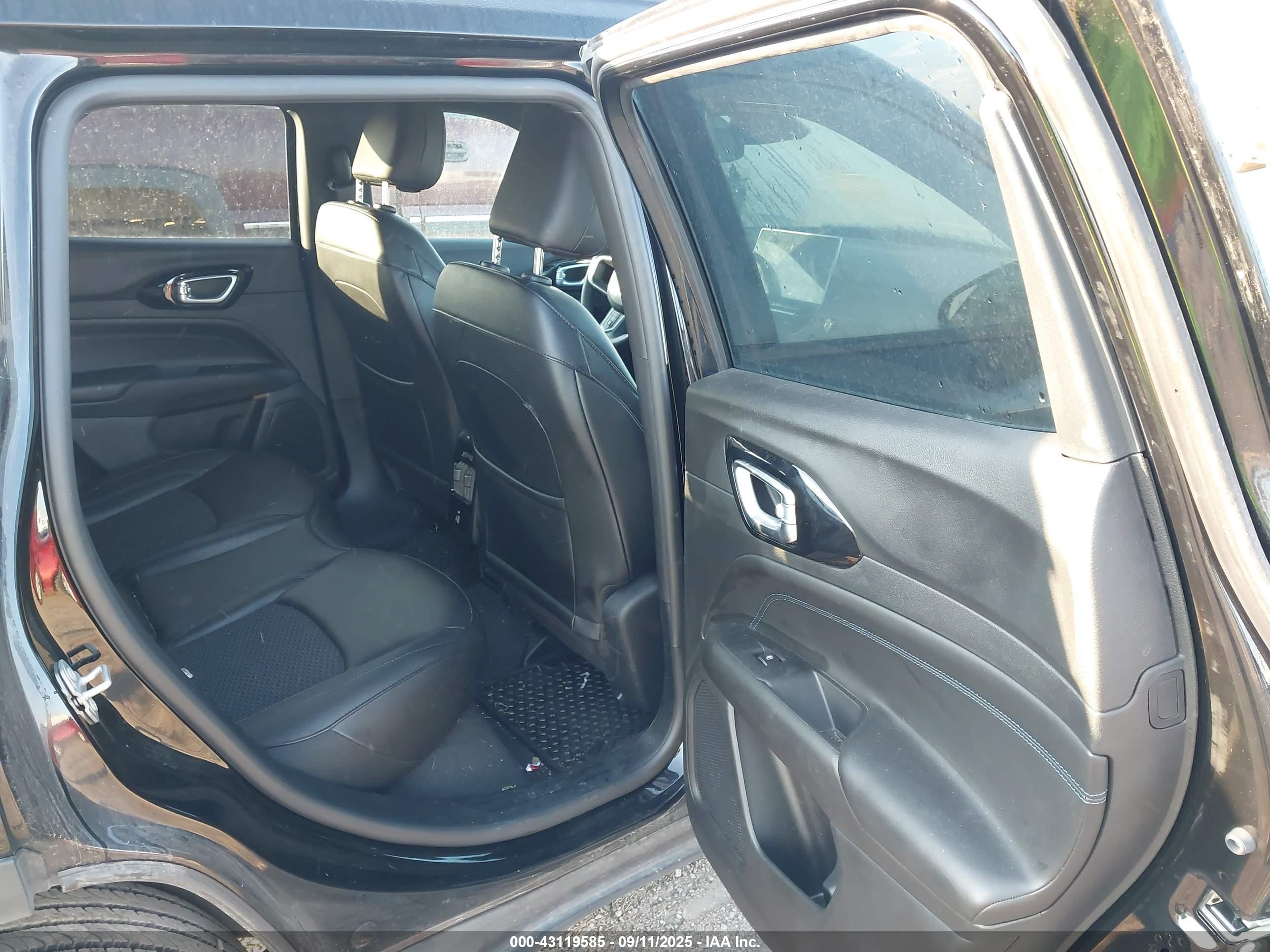 JEEP COMPASS image 8