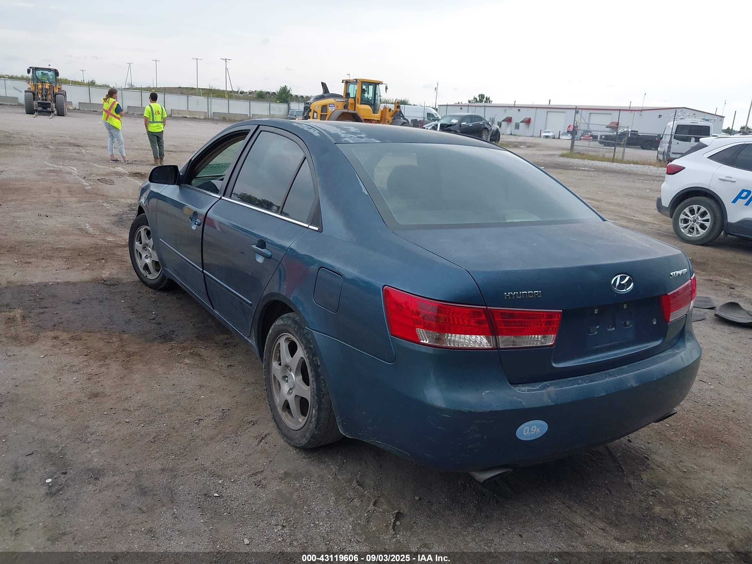 HYUNDAI SONATA image 3