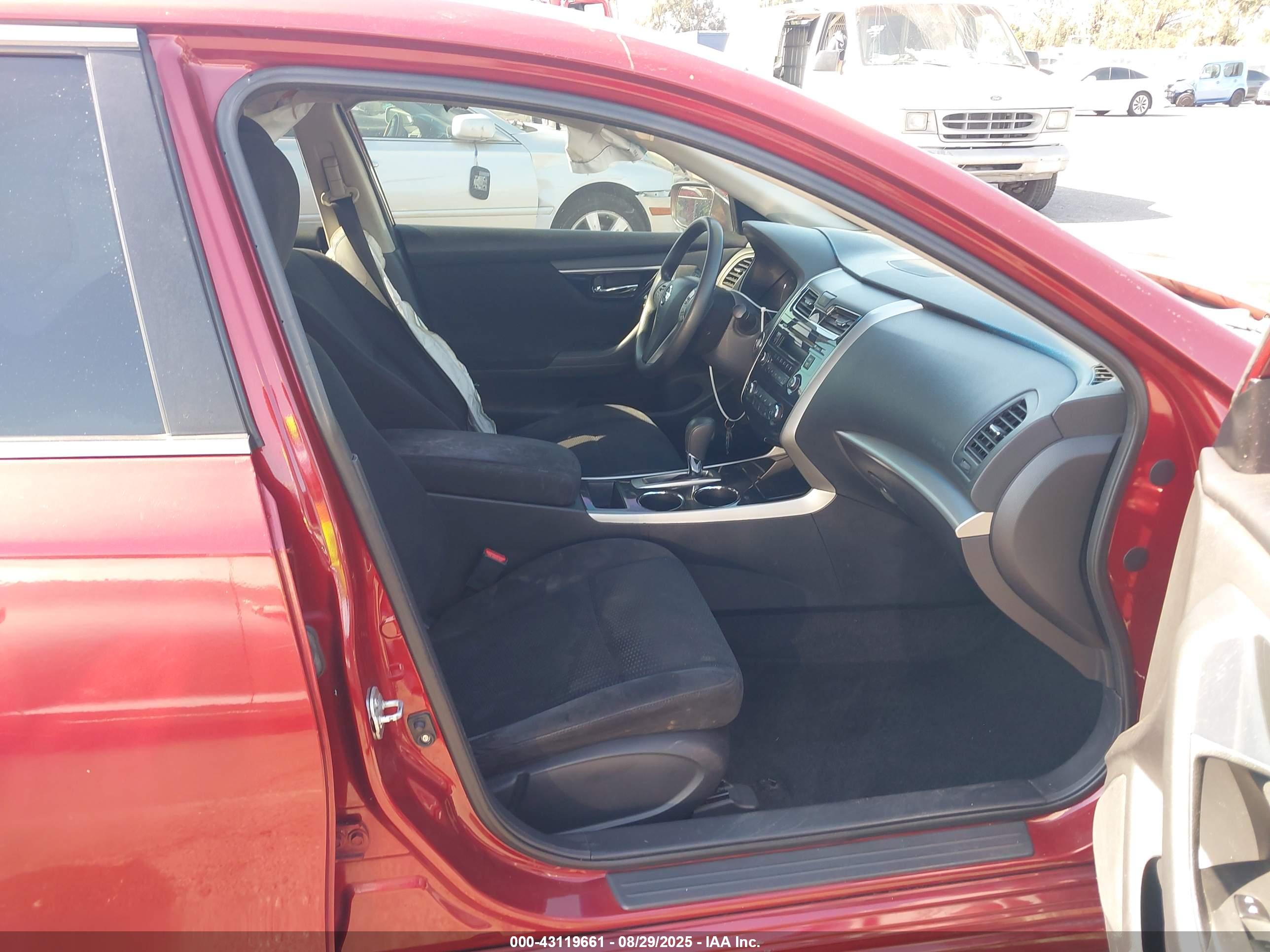 NISSAN ALTIMA image 5