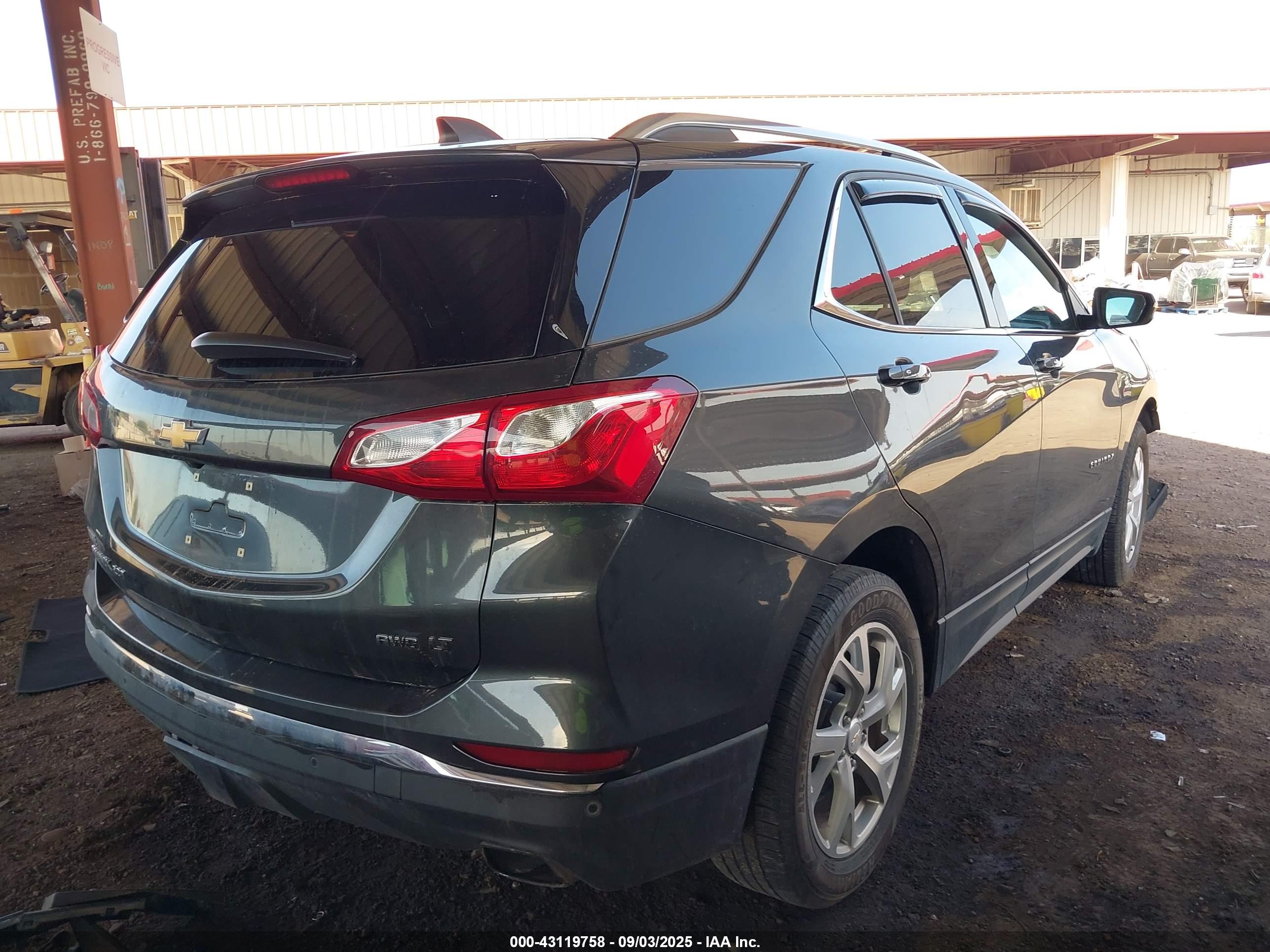 CHEVROLET EQUINOX image 4