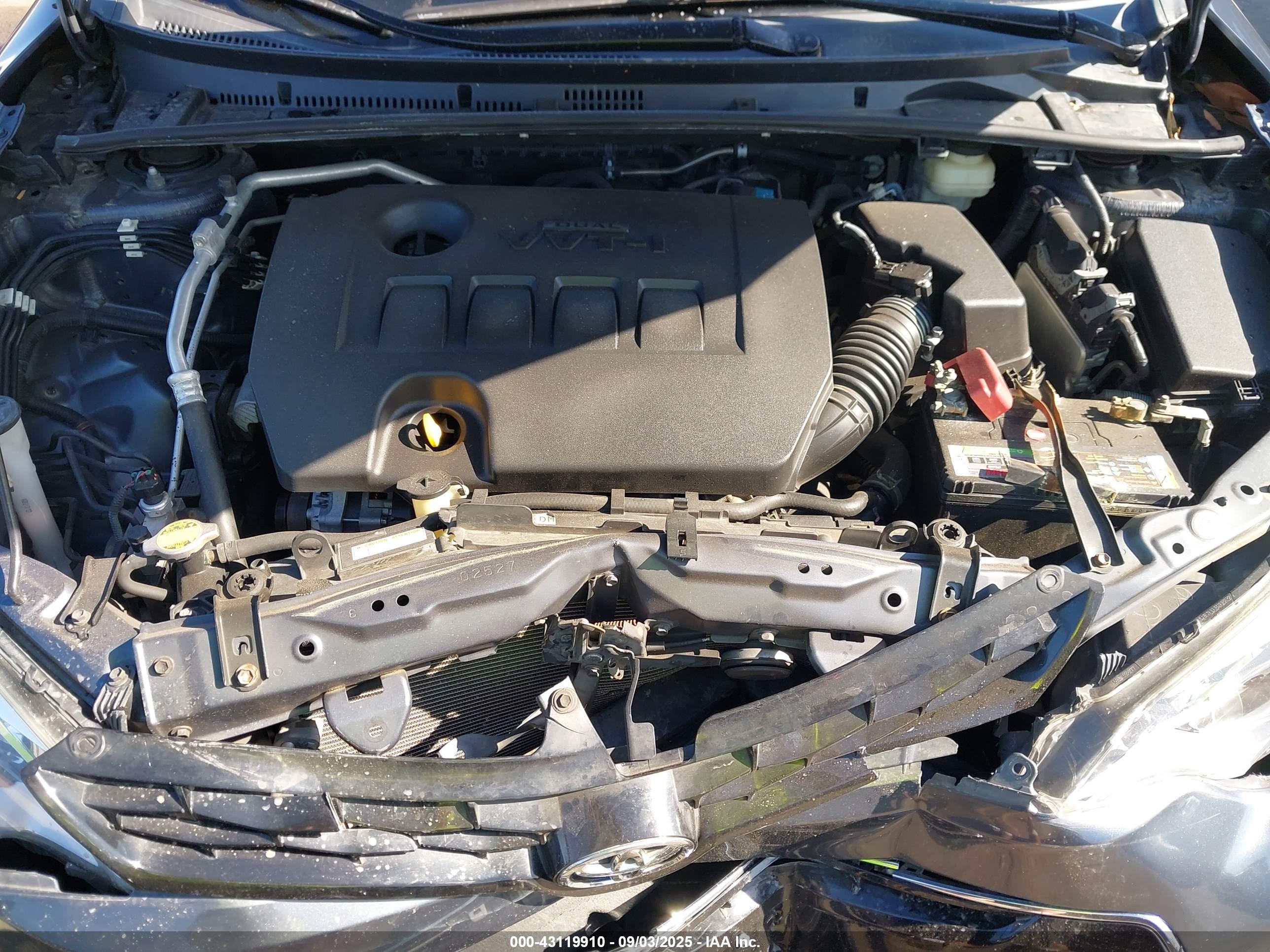 TOYOTA COROLLA image 10