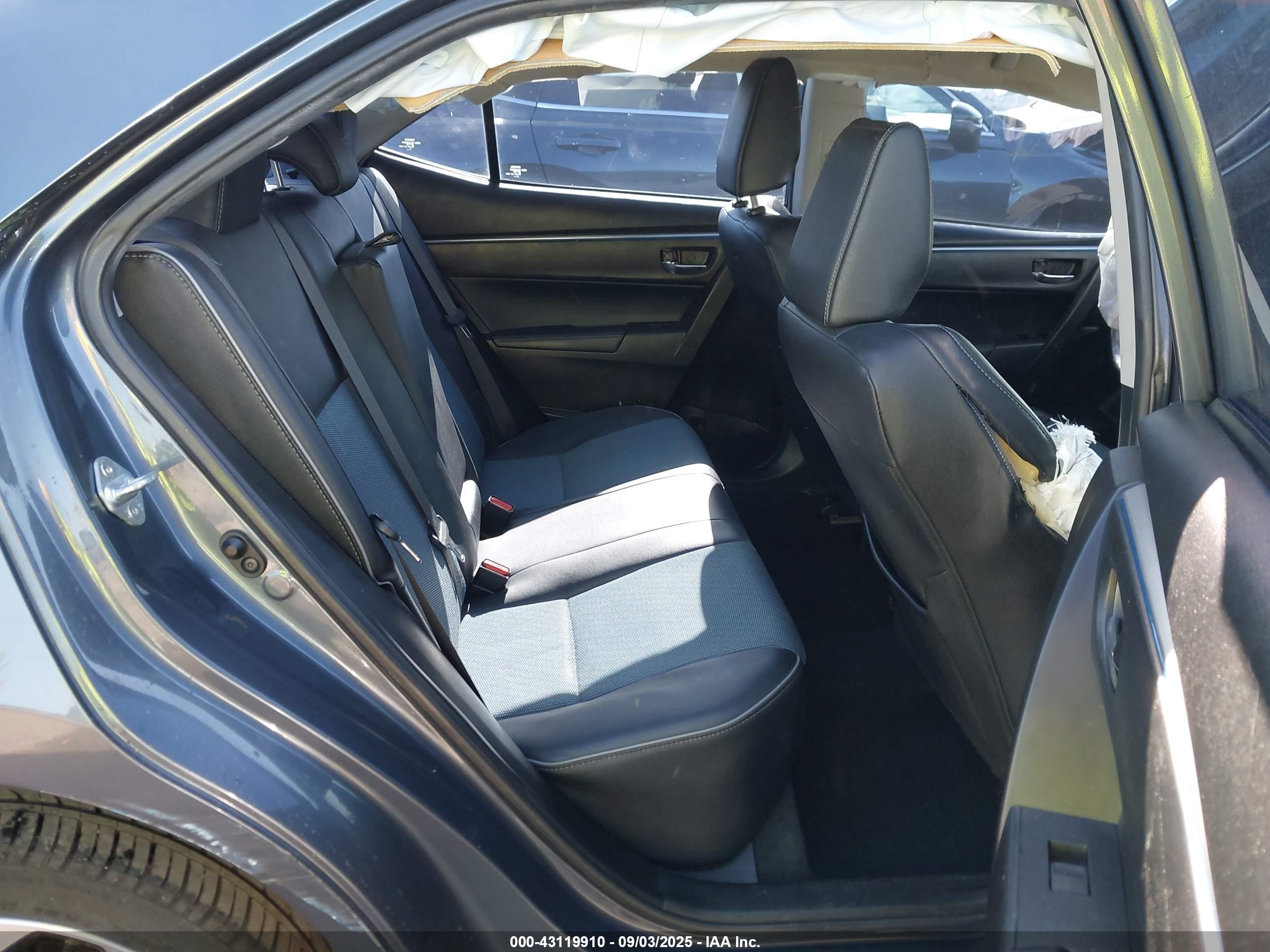 TOYOTA COROLLA image 8