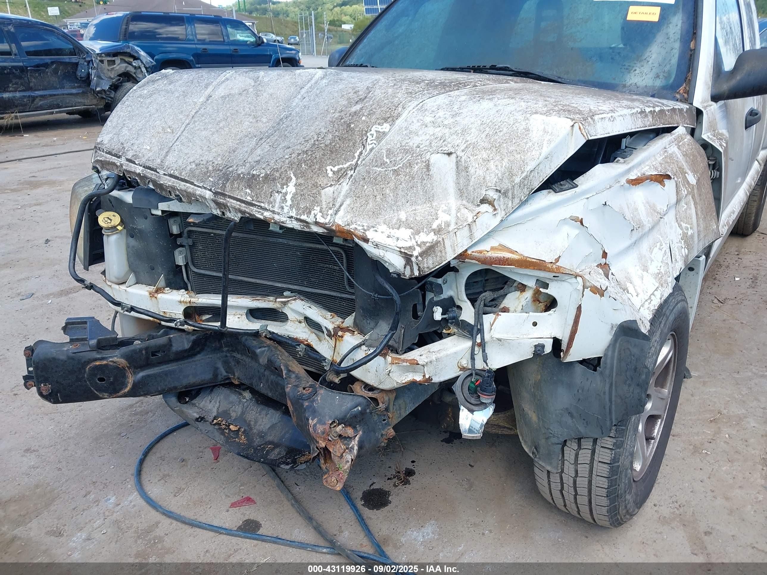 DODGE DAKOTA image 6
