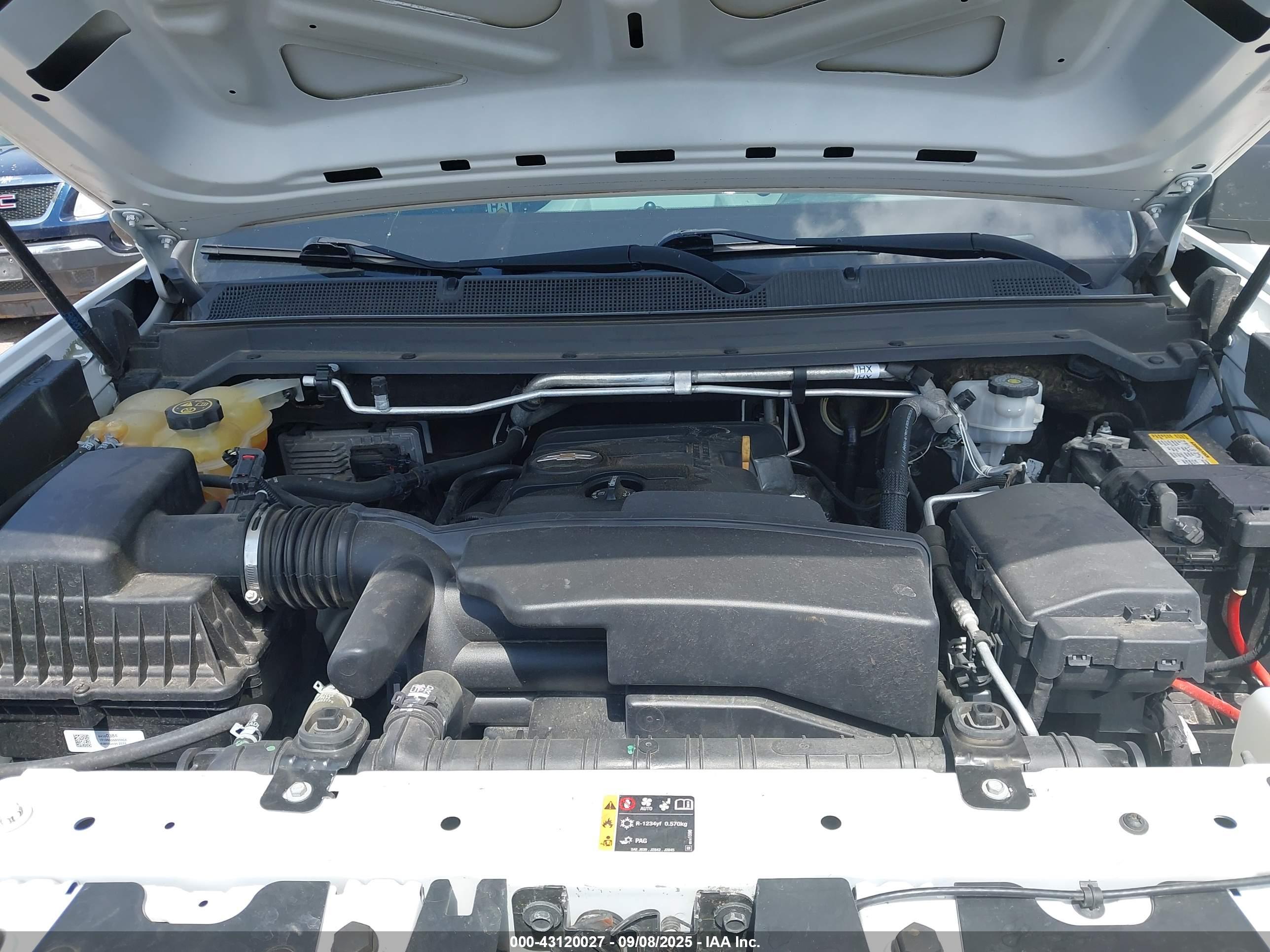 CHEVROLET COLORADO image 10