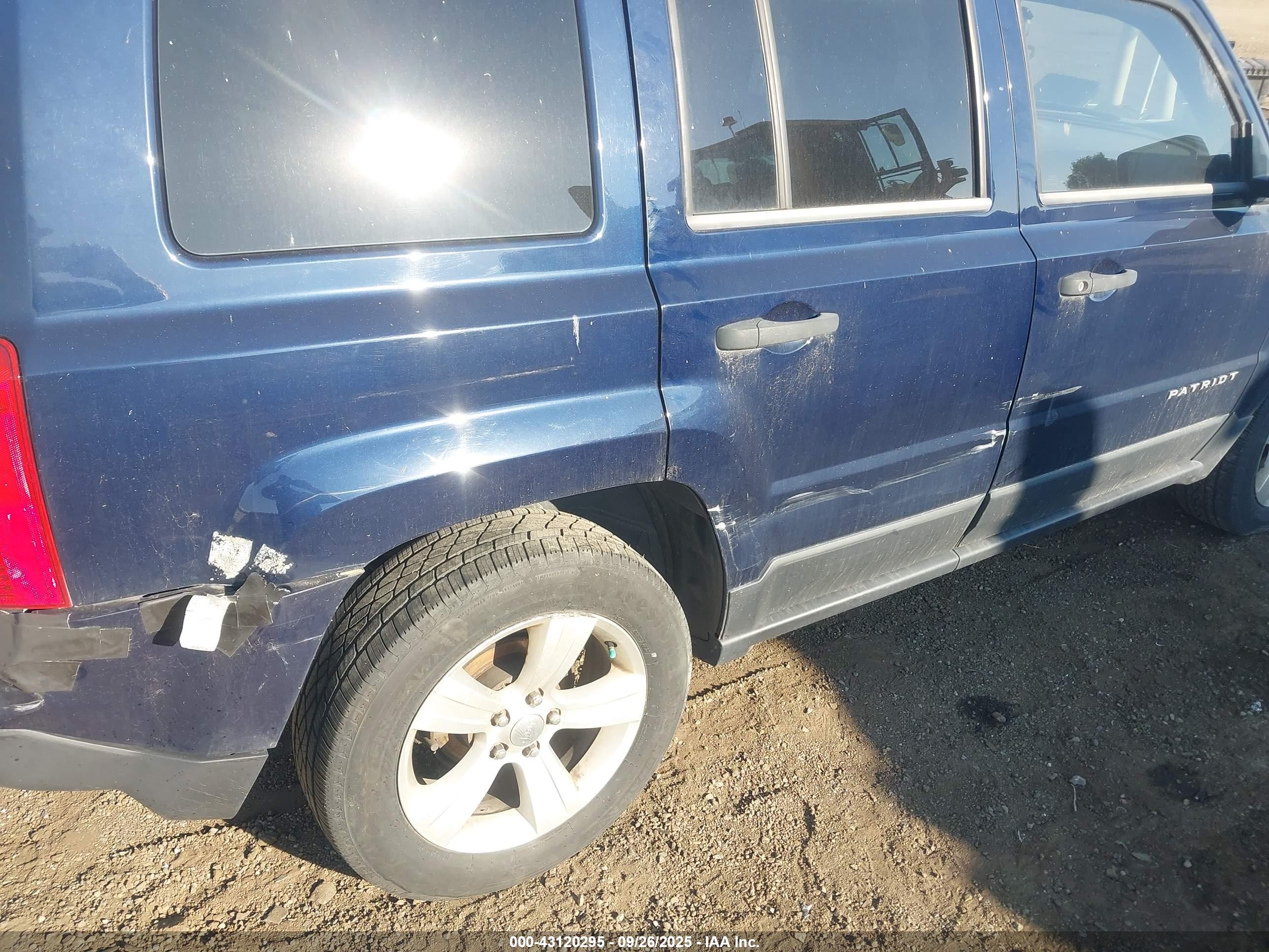 JEEP PATRIOT image 6