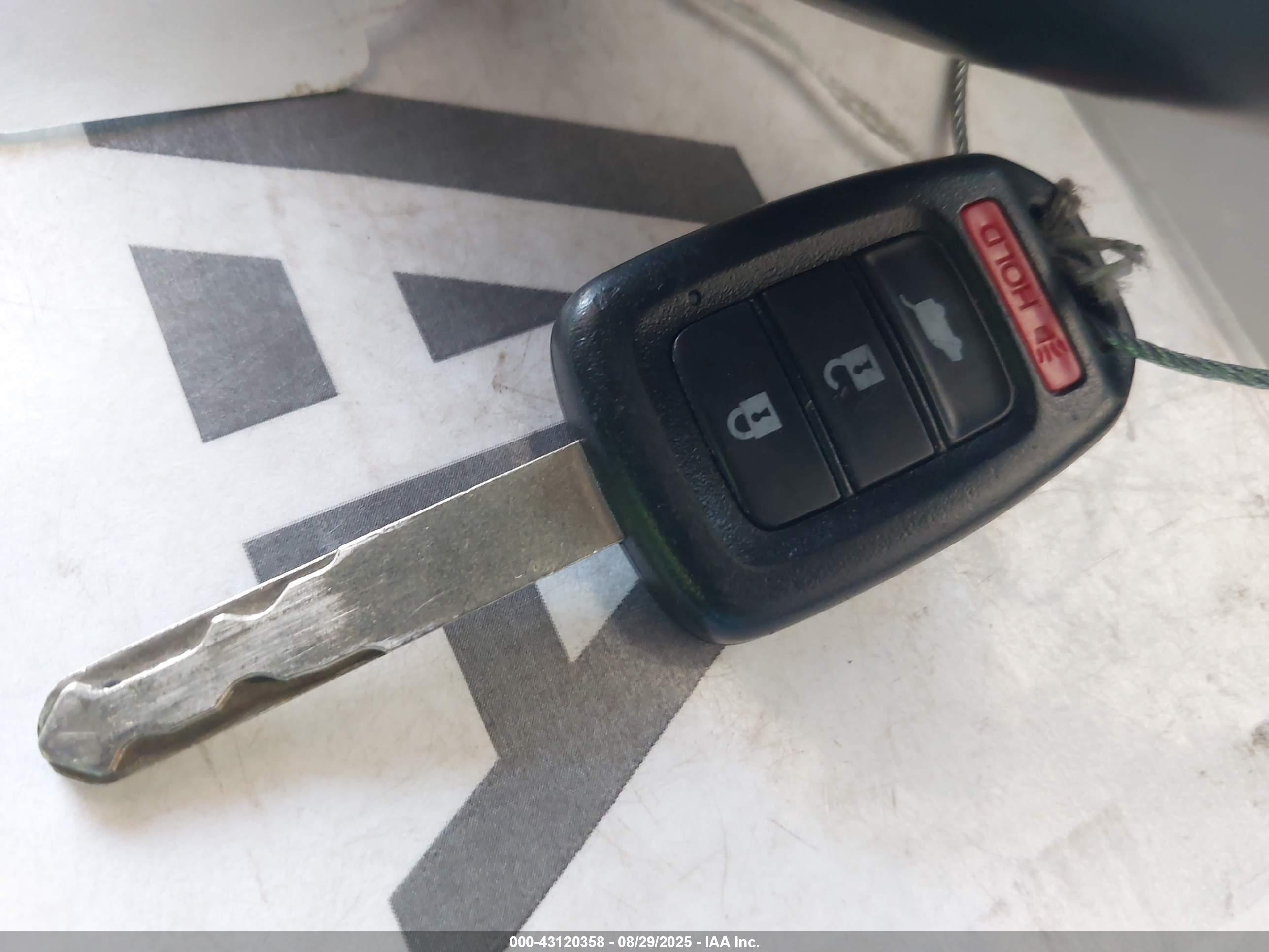 HONDA CIVIC image 11