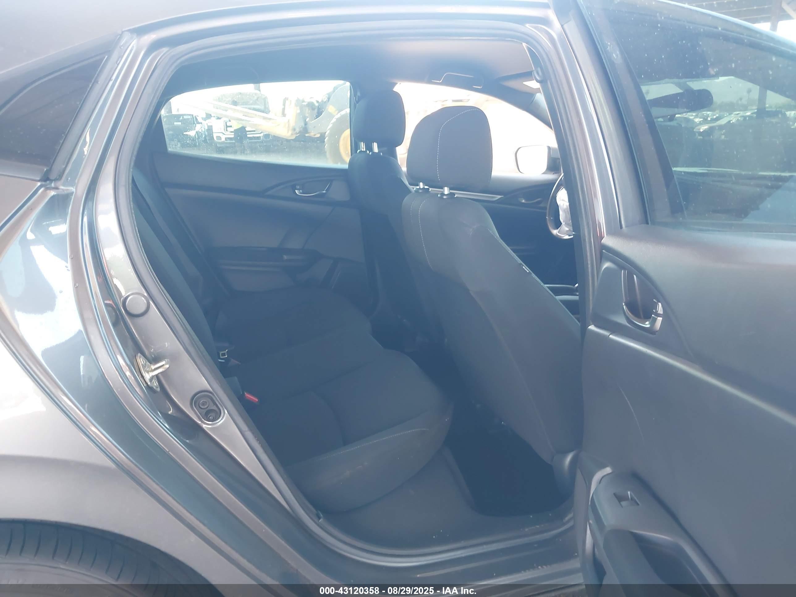 HONDA CIVIC image 8