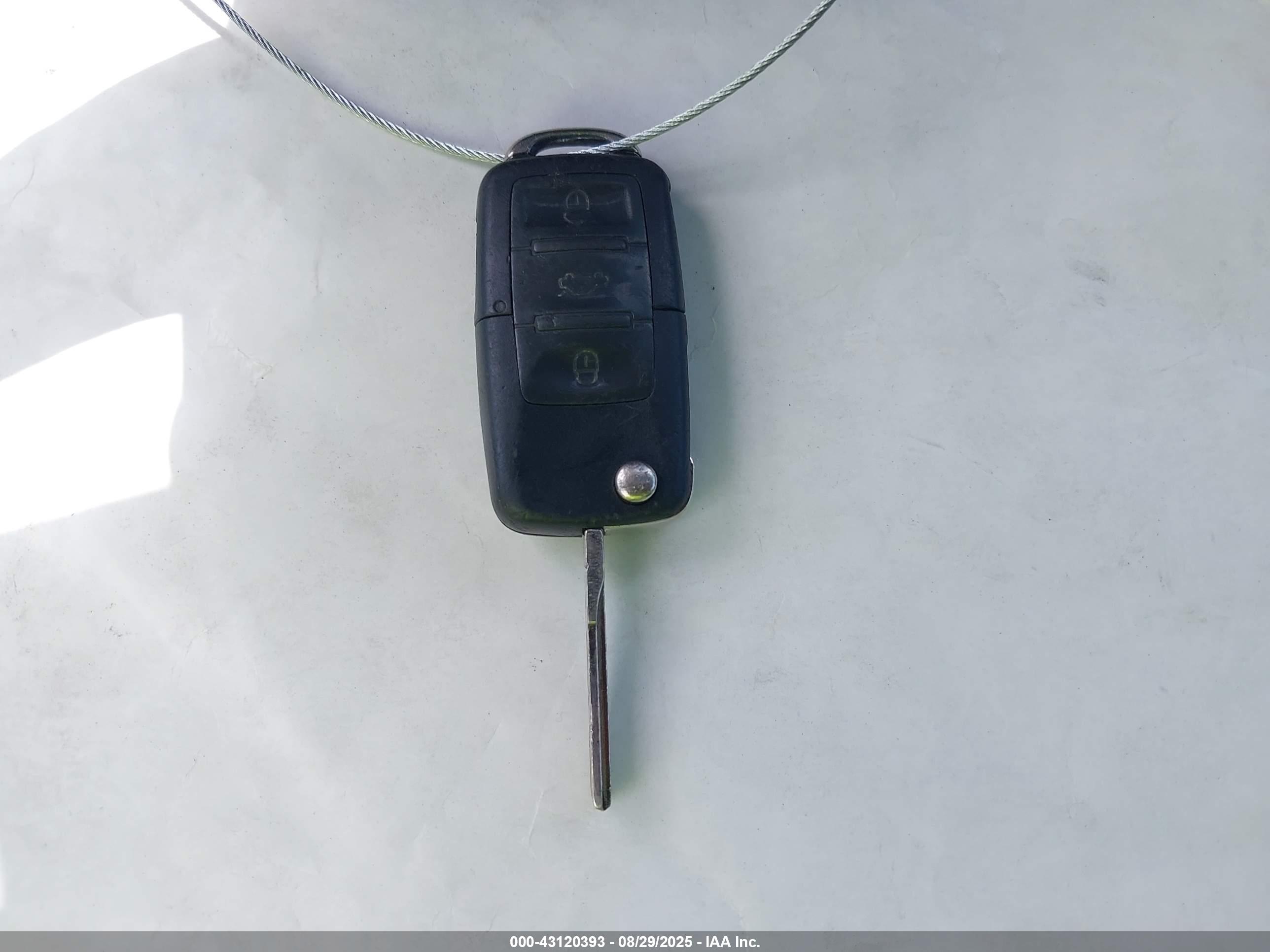 VOLKSWAGEN NEW image 11