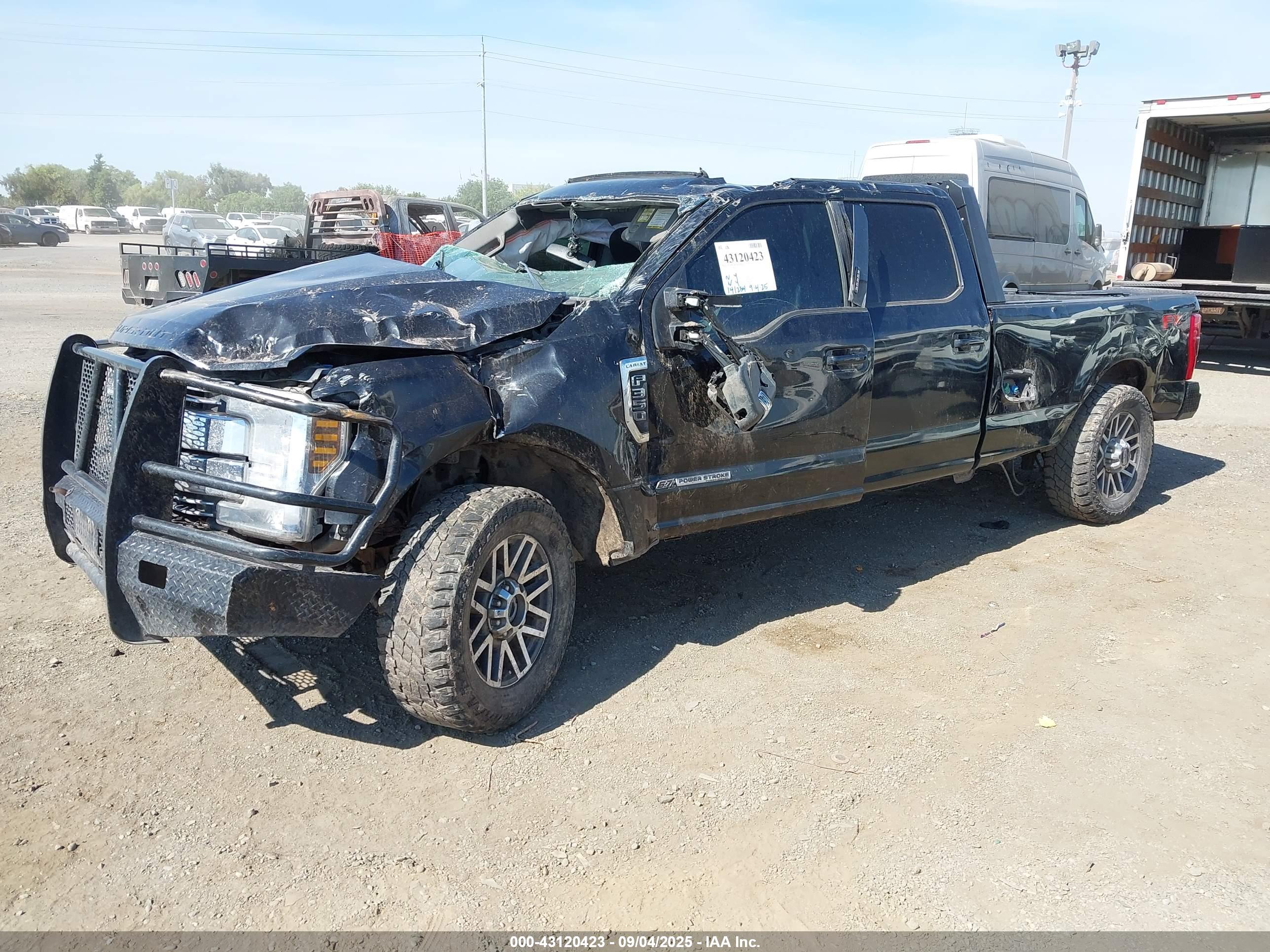 FORD F-350 image 2