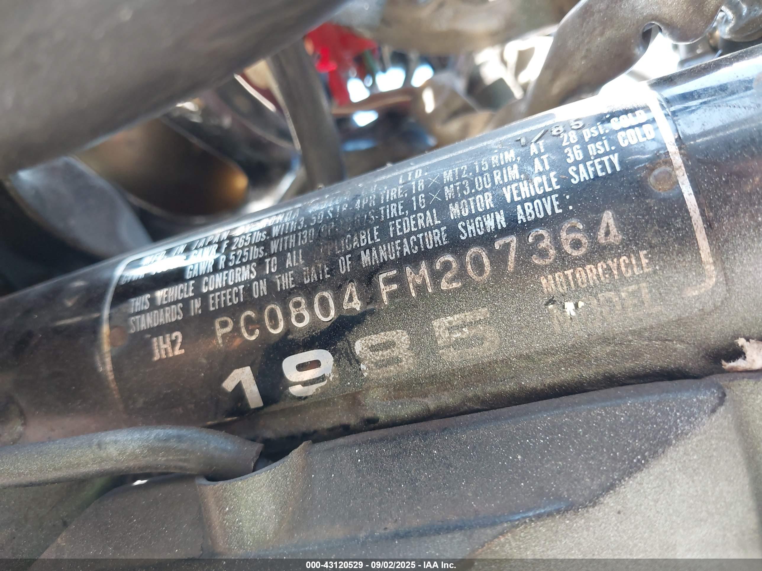 HONDA VT500 image 10
