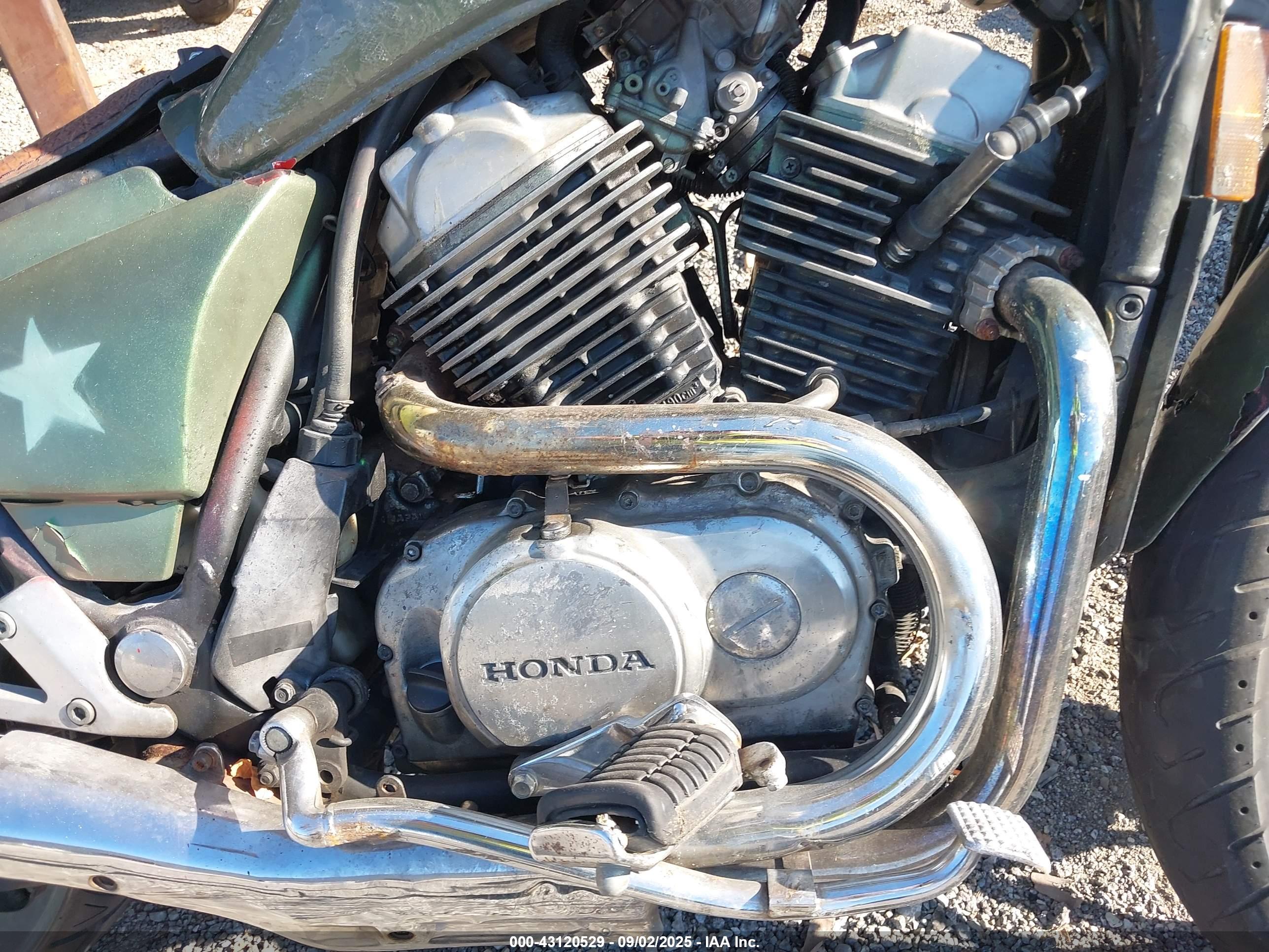 HONDA VT500 image 8