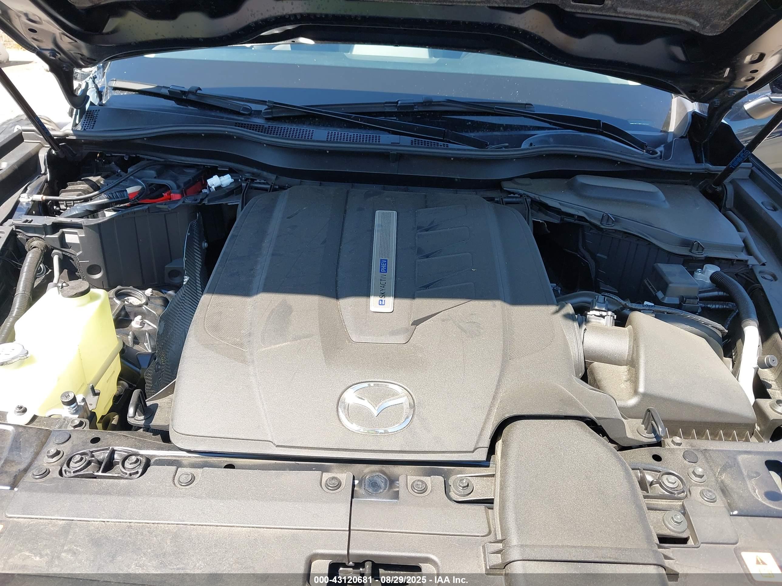 MAZDA CX-90 image 10