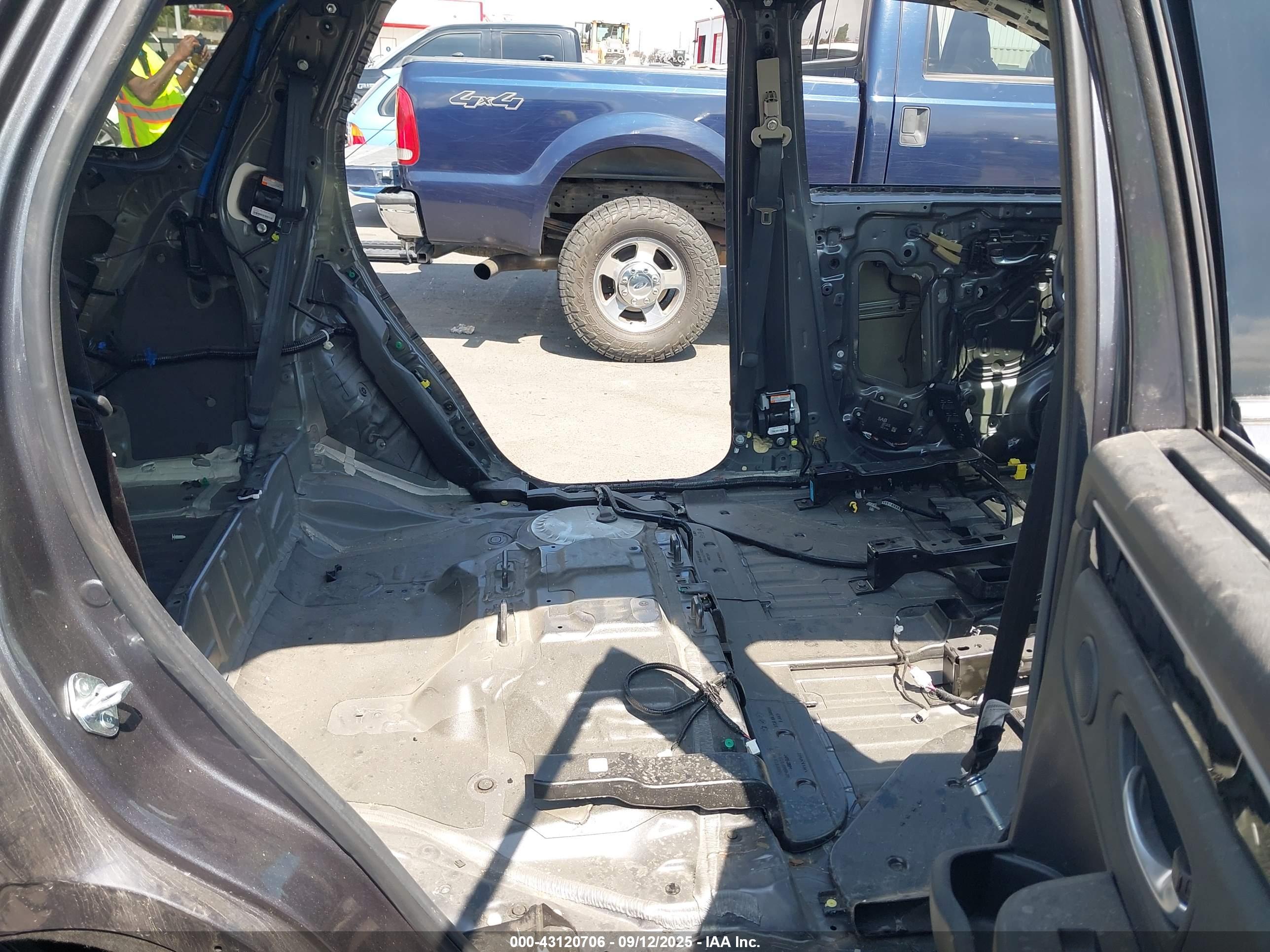 HONDA PILOT image 8