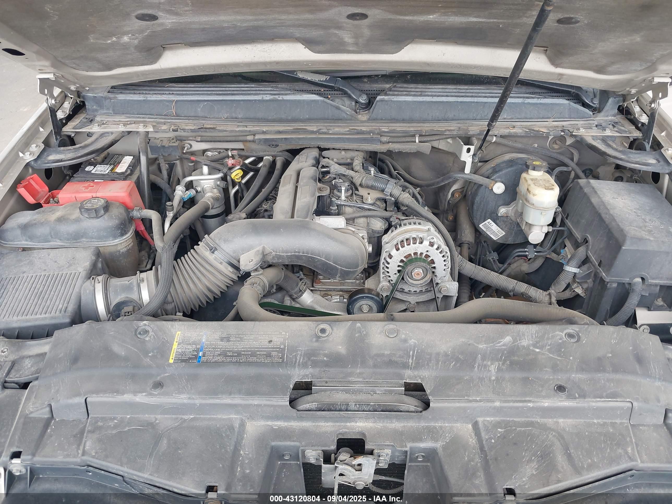 CHEVROLET SUBURBAN image 10