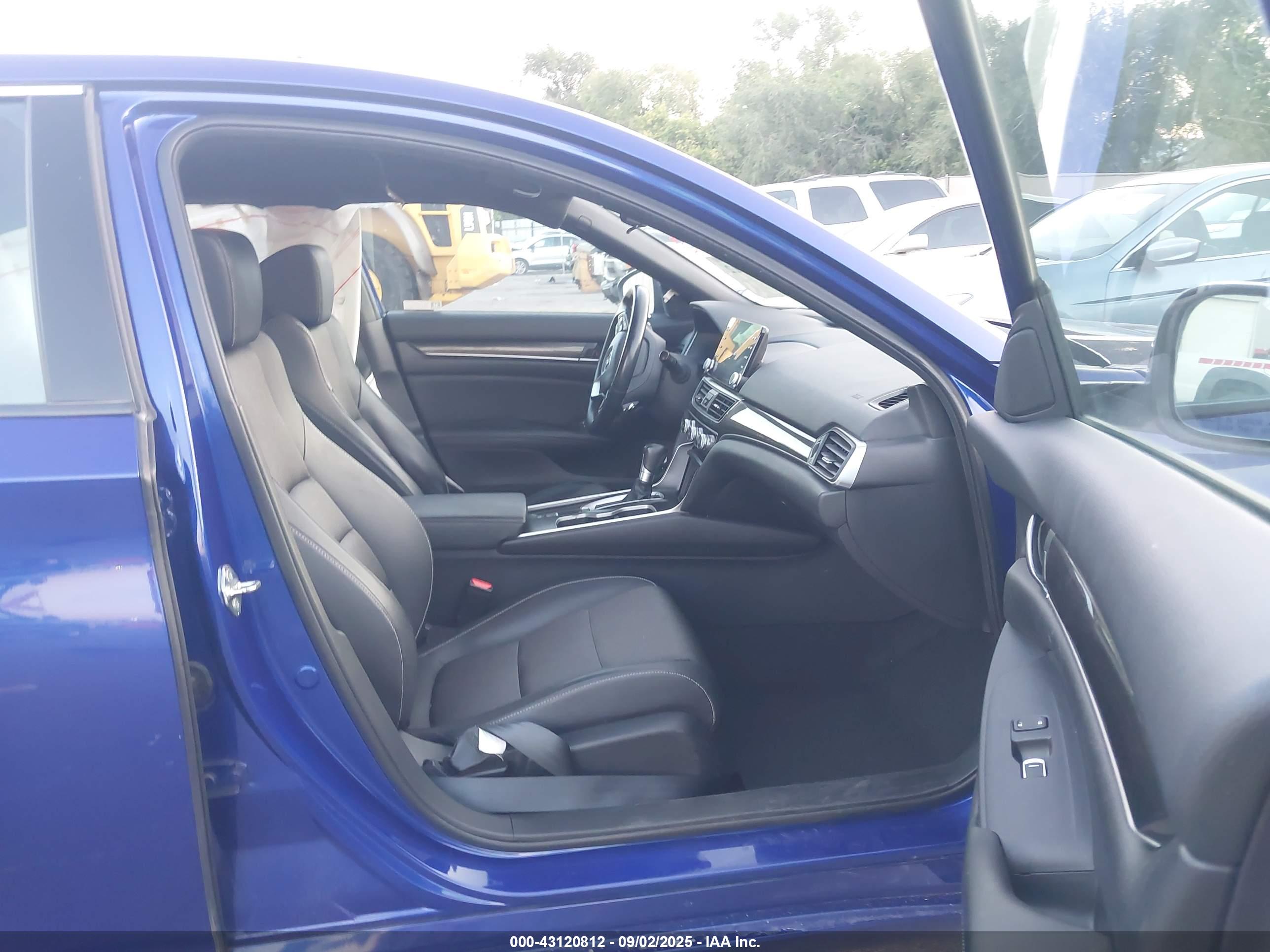 HONDA ACCORD image 5
