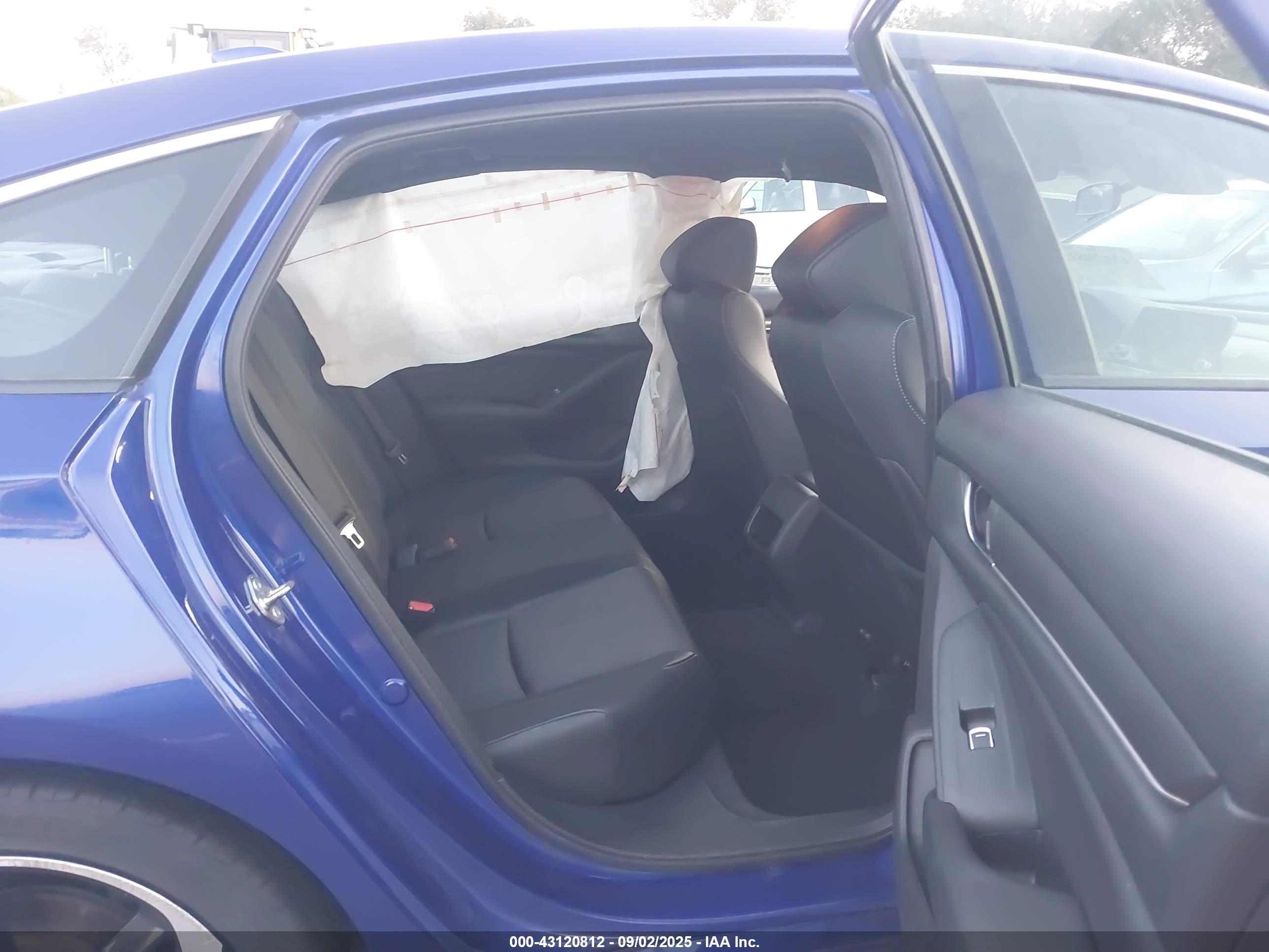 HONDA ACCORD image 8