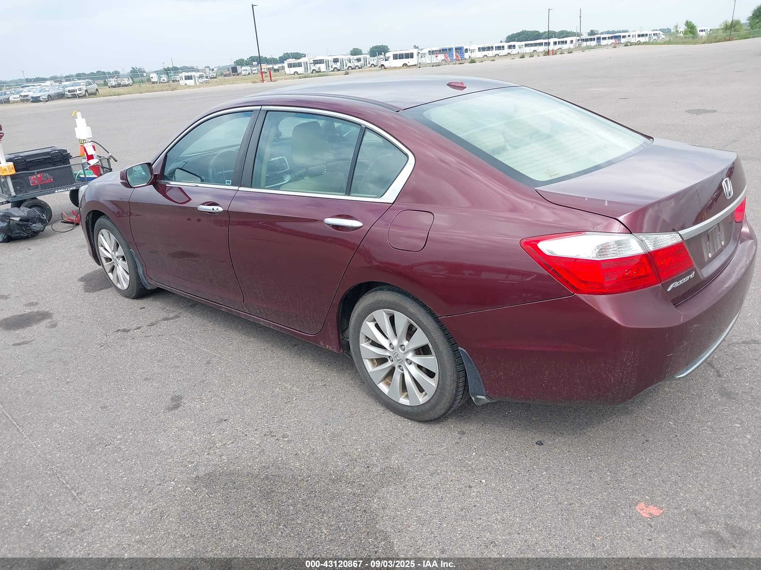 HONDA ACCORD image 3