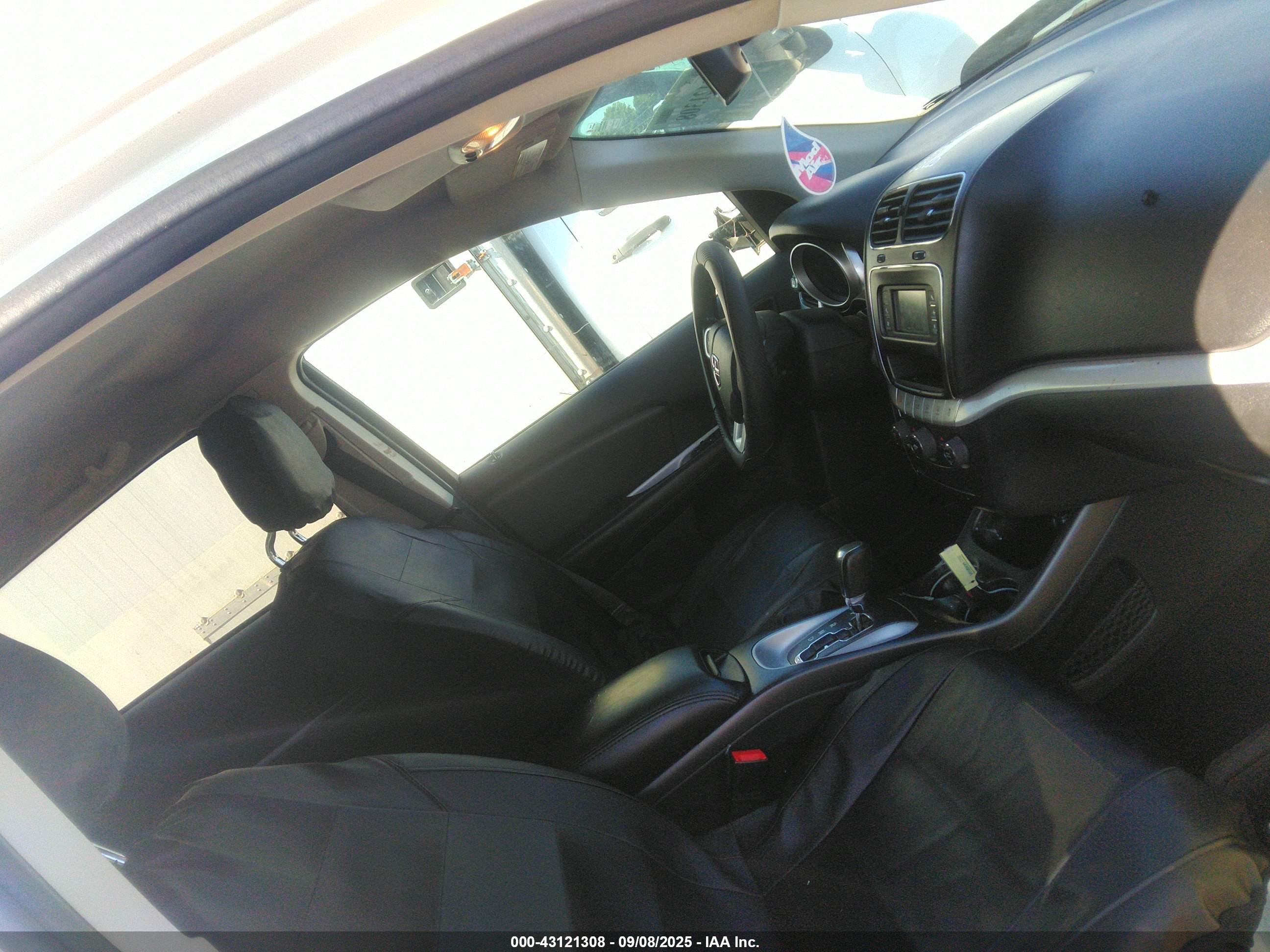 DODGE JOURNEY image 5