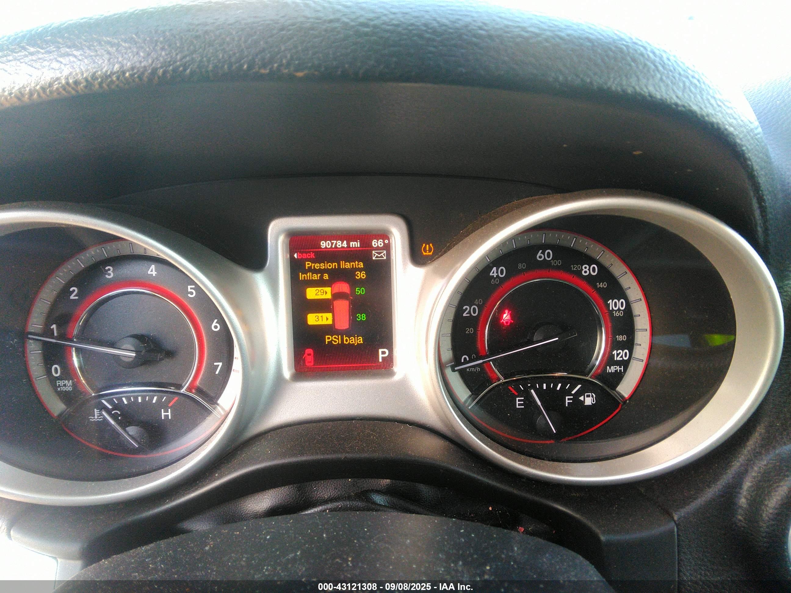 DODGE JOURNEY image 7