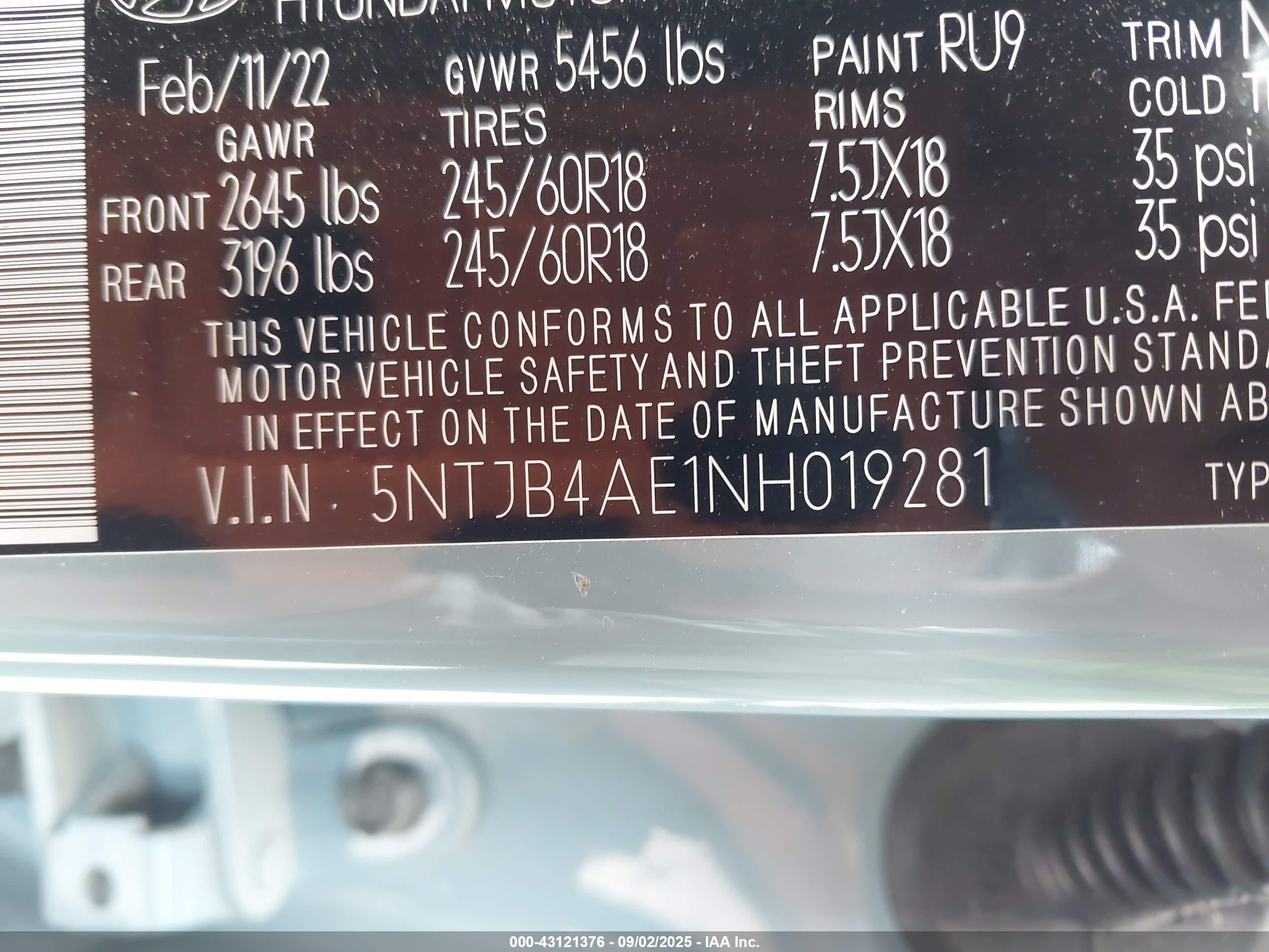 HYUNDAI SANTA image 9