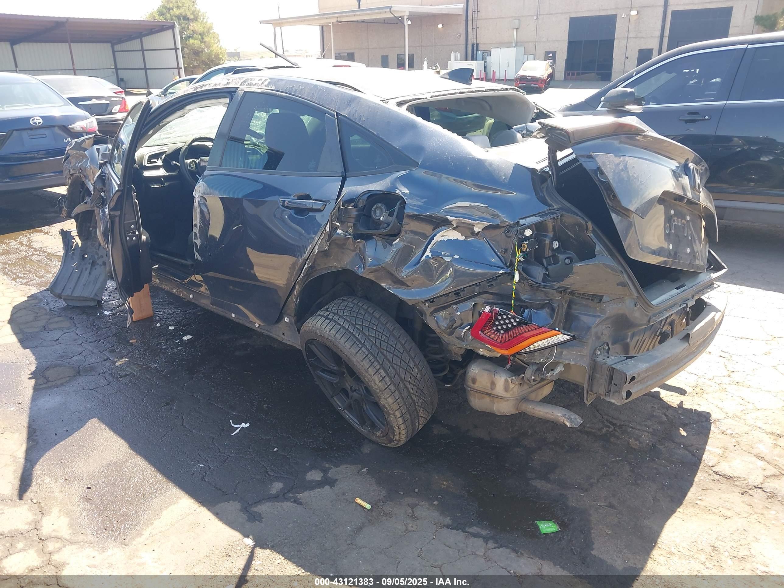 HONDA CIVIC image 3