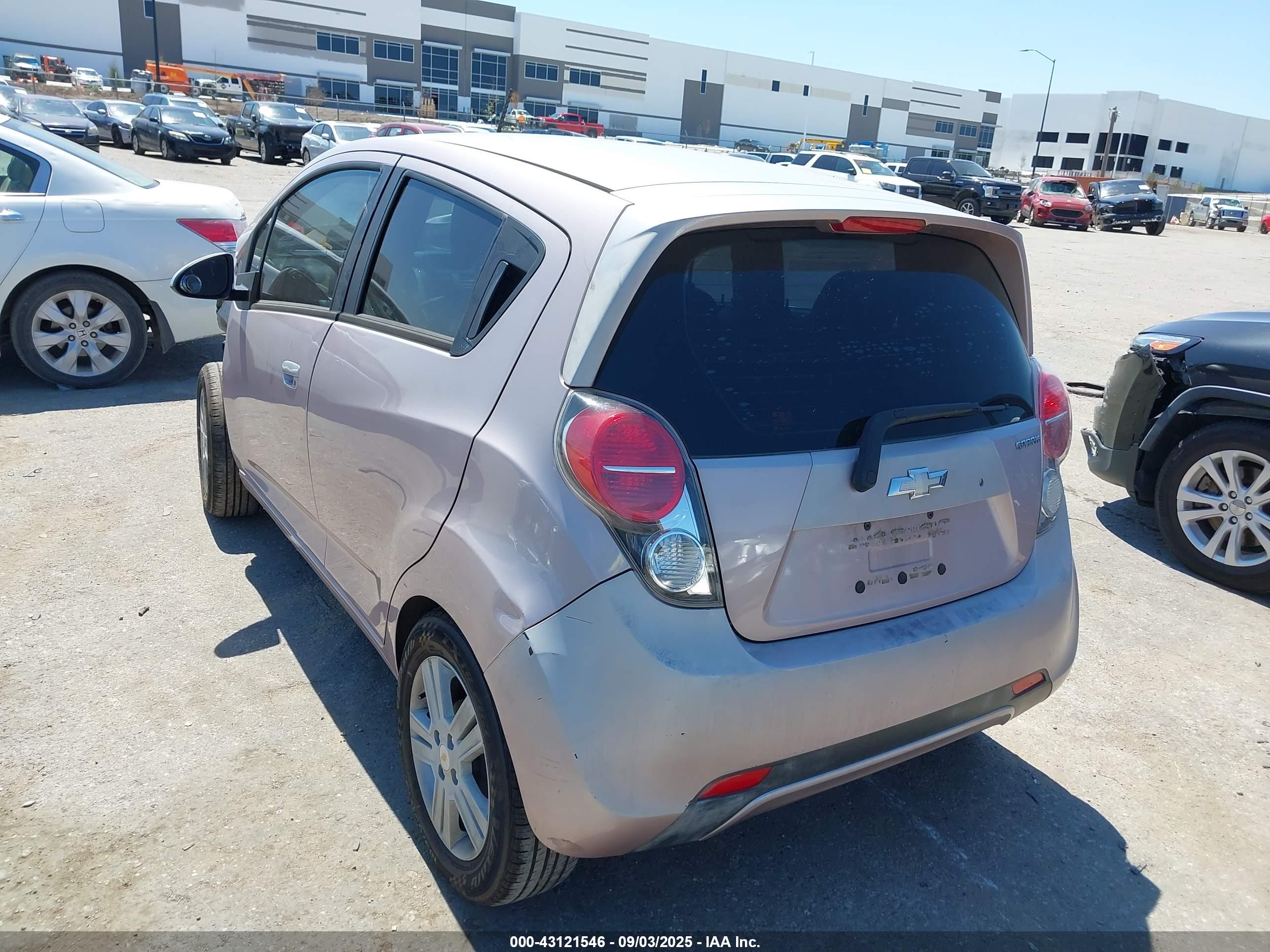 CHEVROLET SPARK image 3