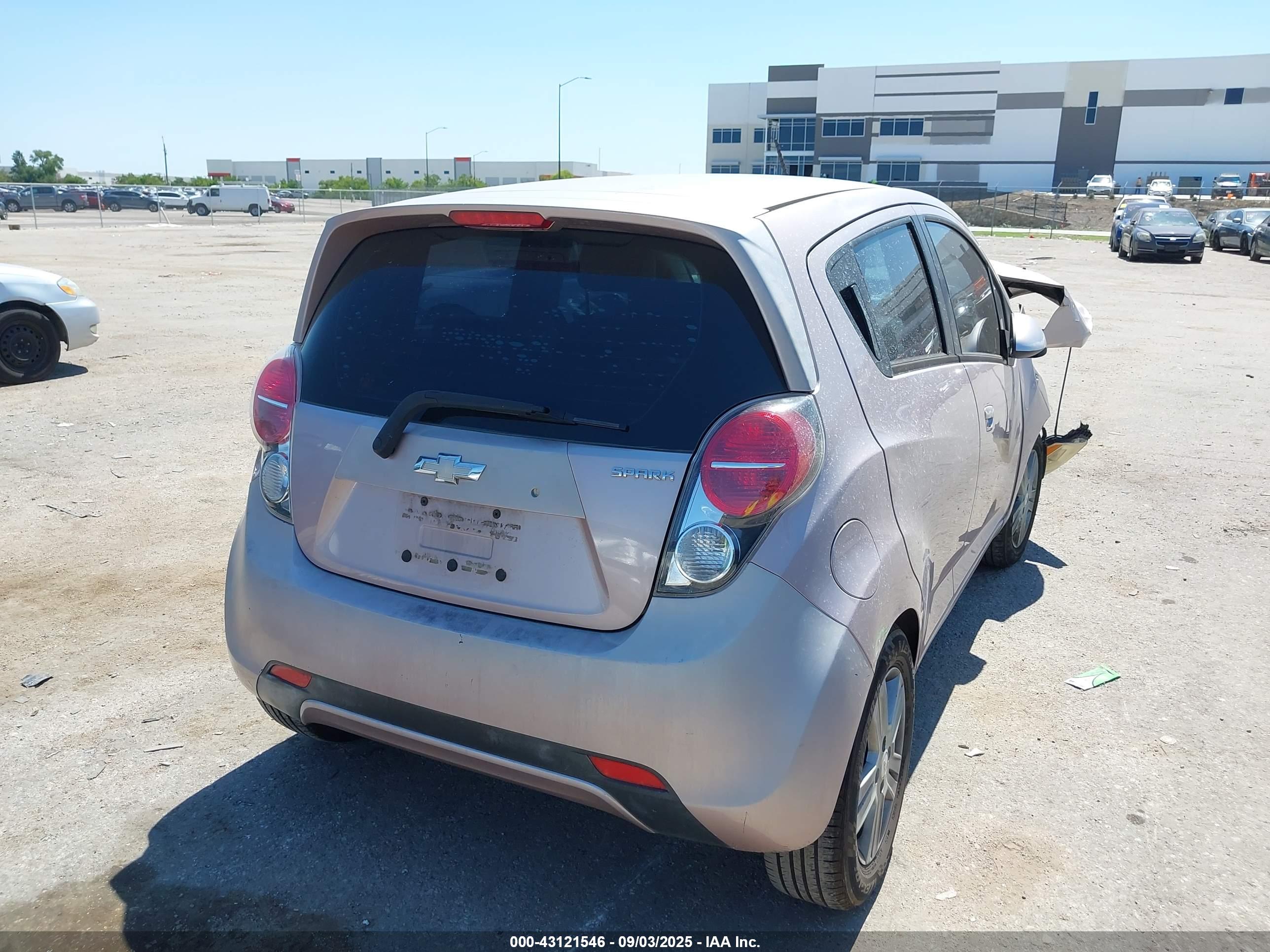 CHEVROLET SPARK image 4
