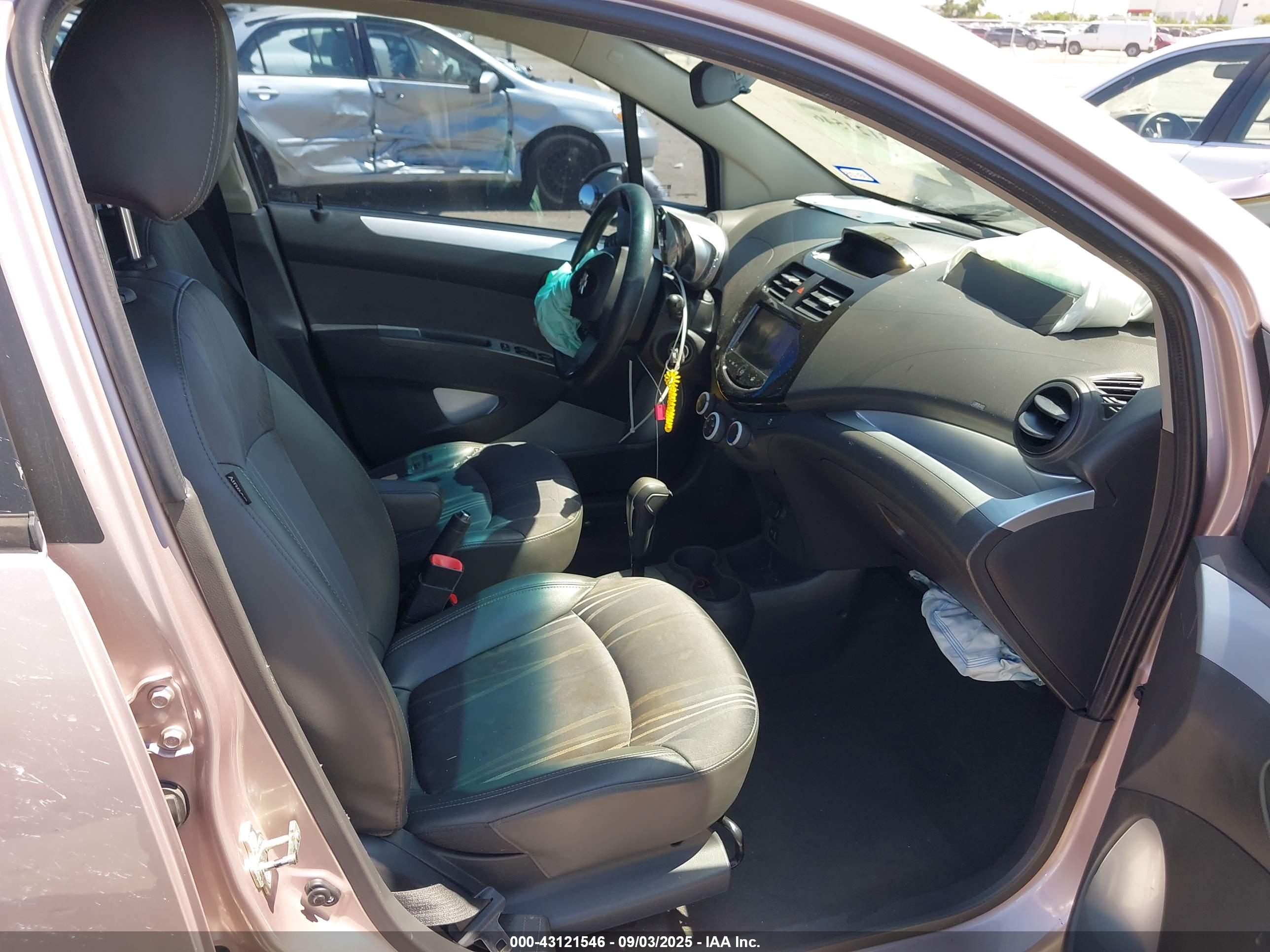 CHEVROLET SPARK image 5